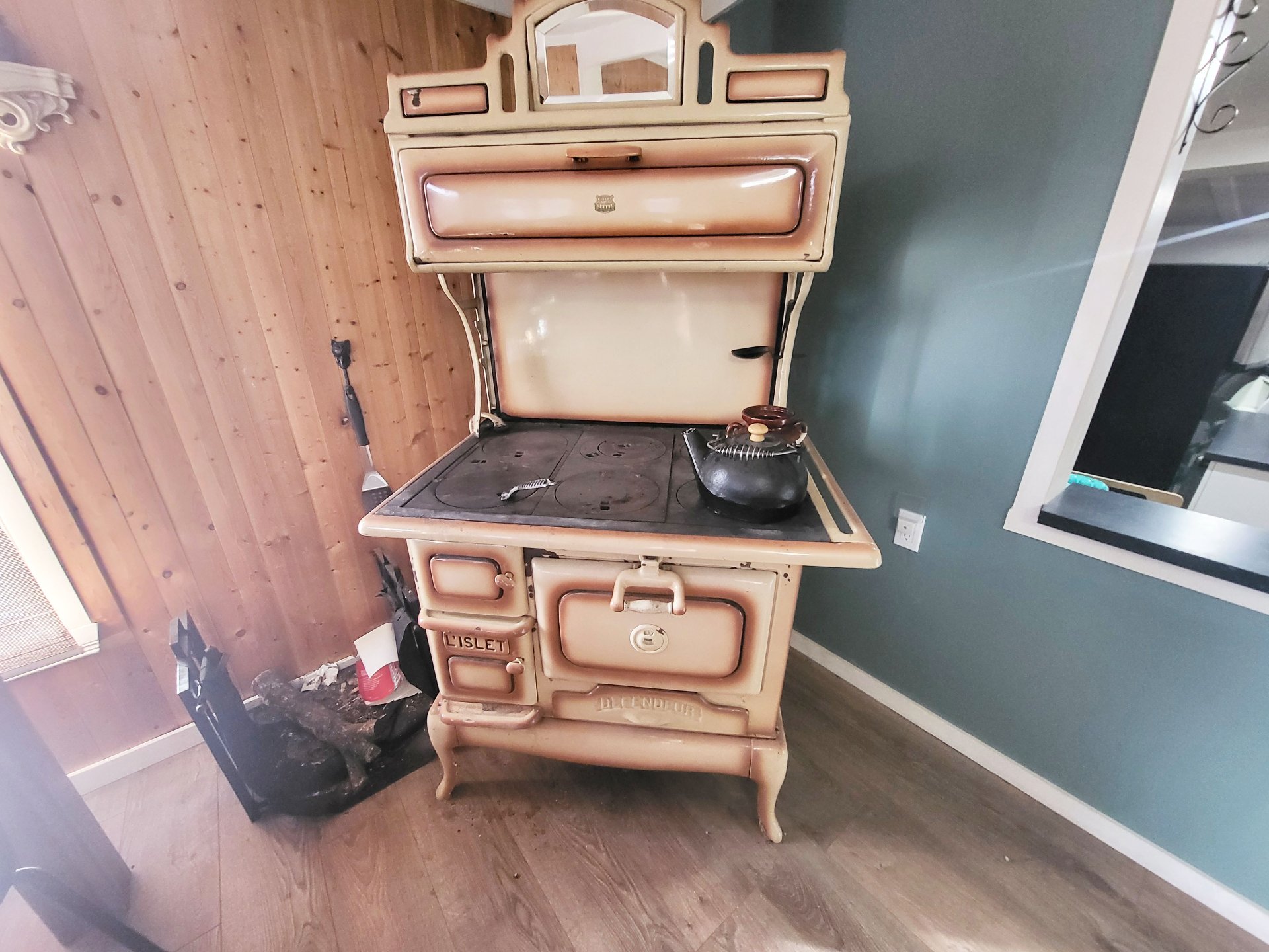 Cuisinière Iselet