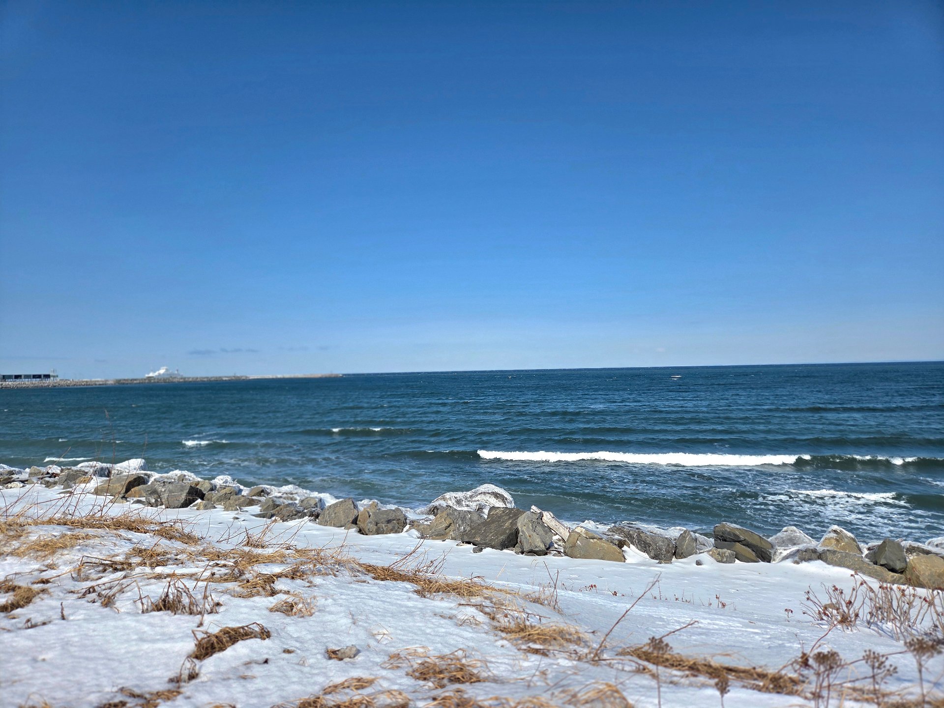 Accès au plan d'eau