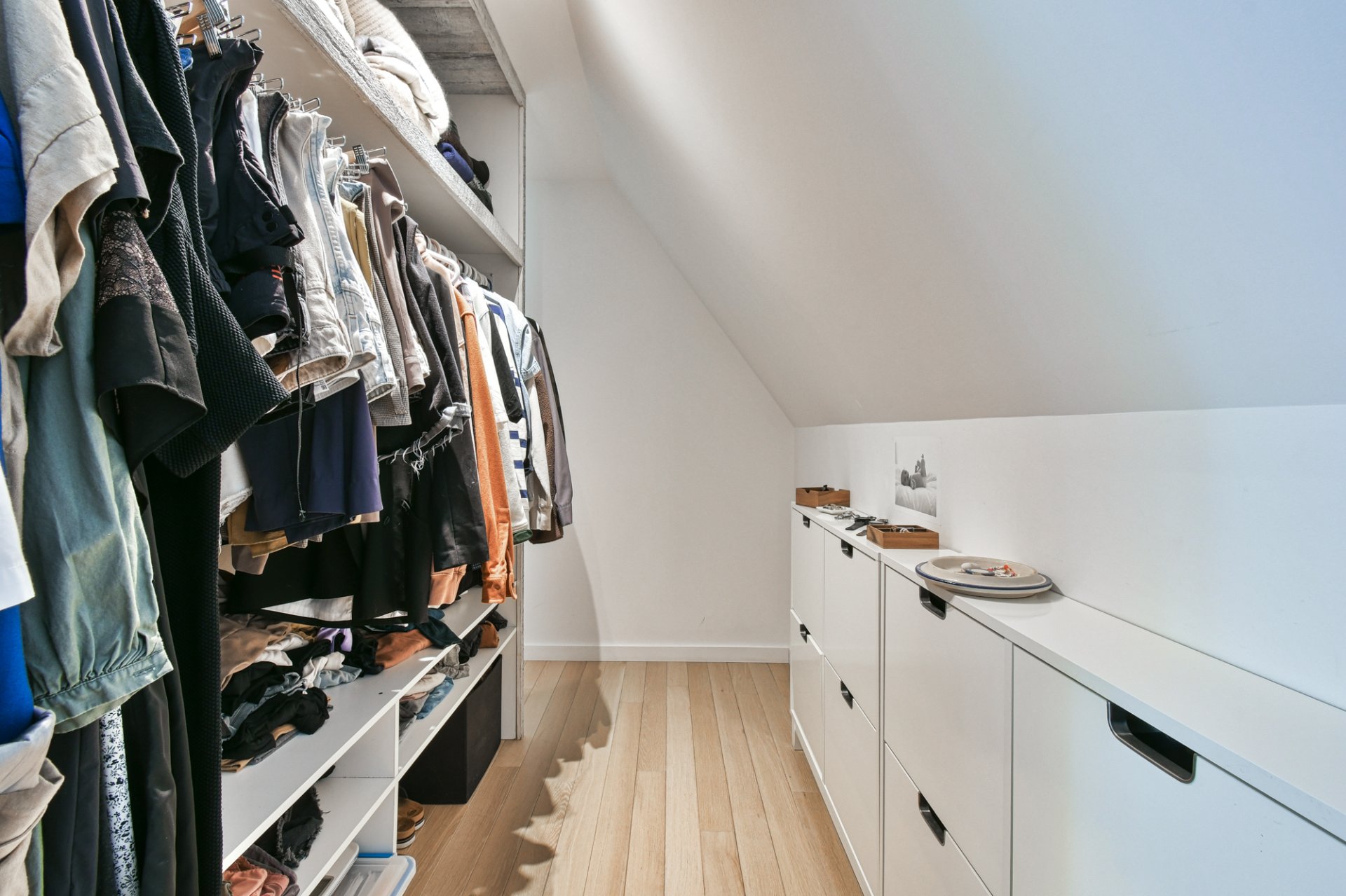 Walk-in closet