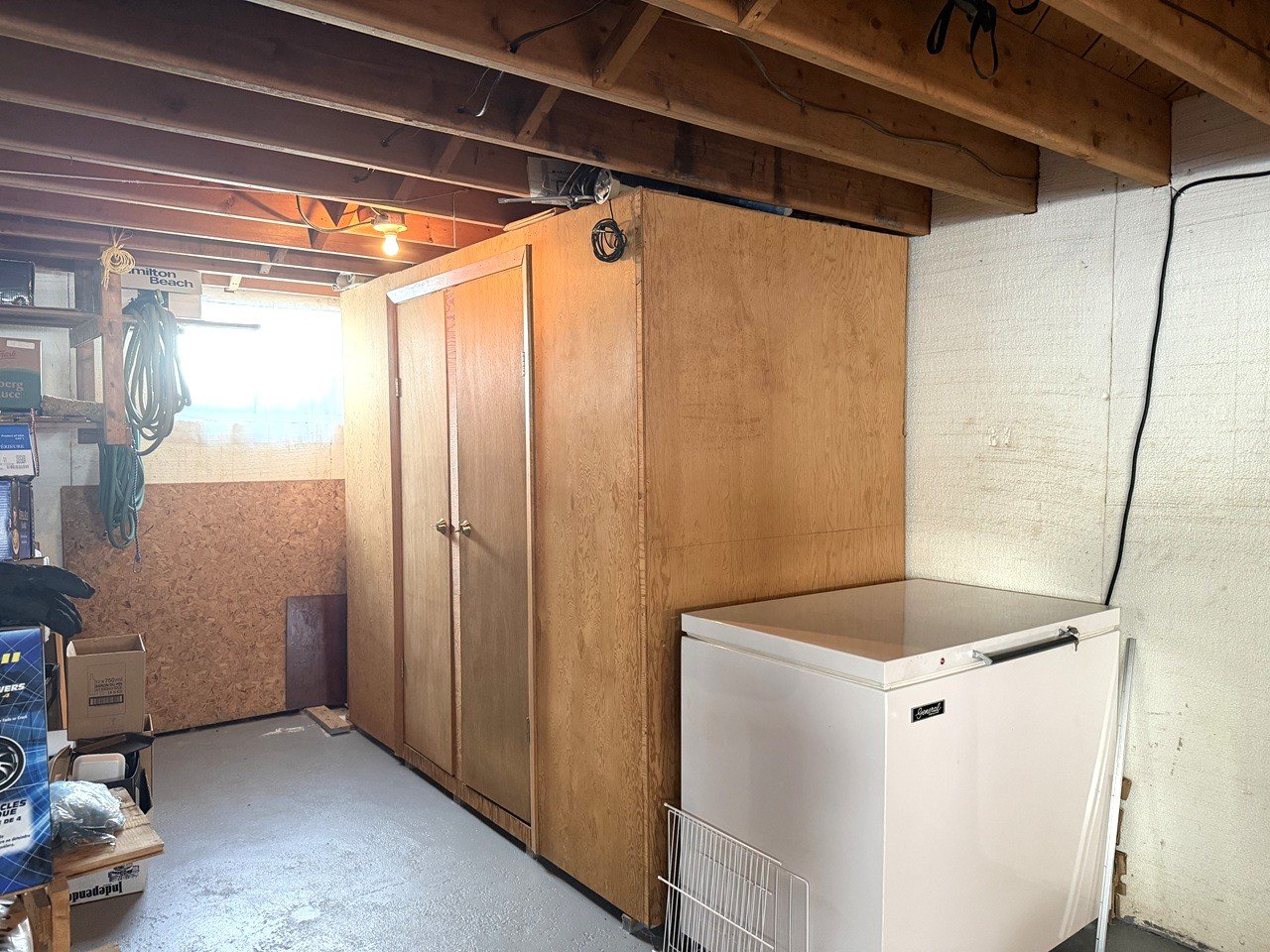 Garde robe en cèdre