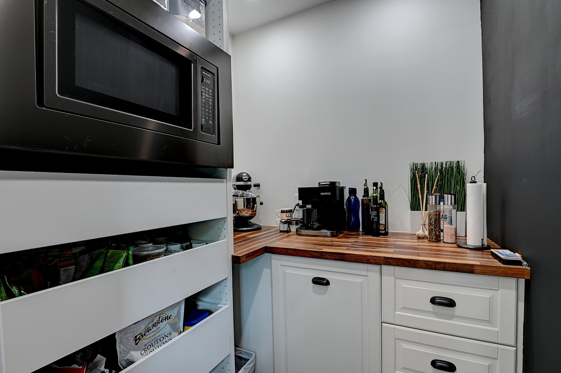 Garde-manger (walk-in)