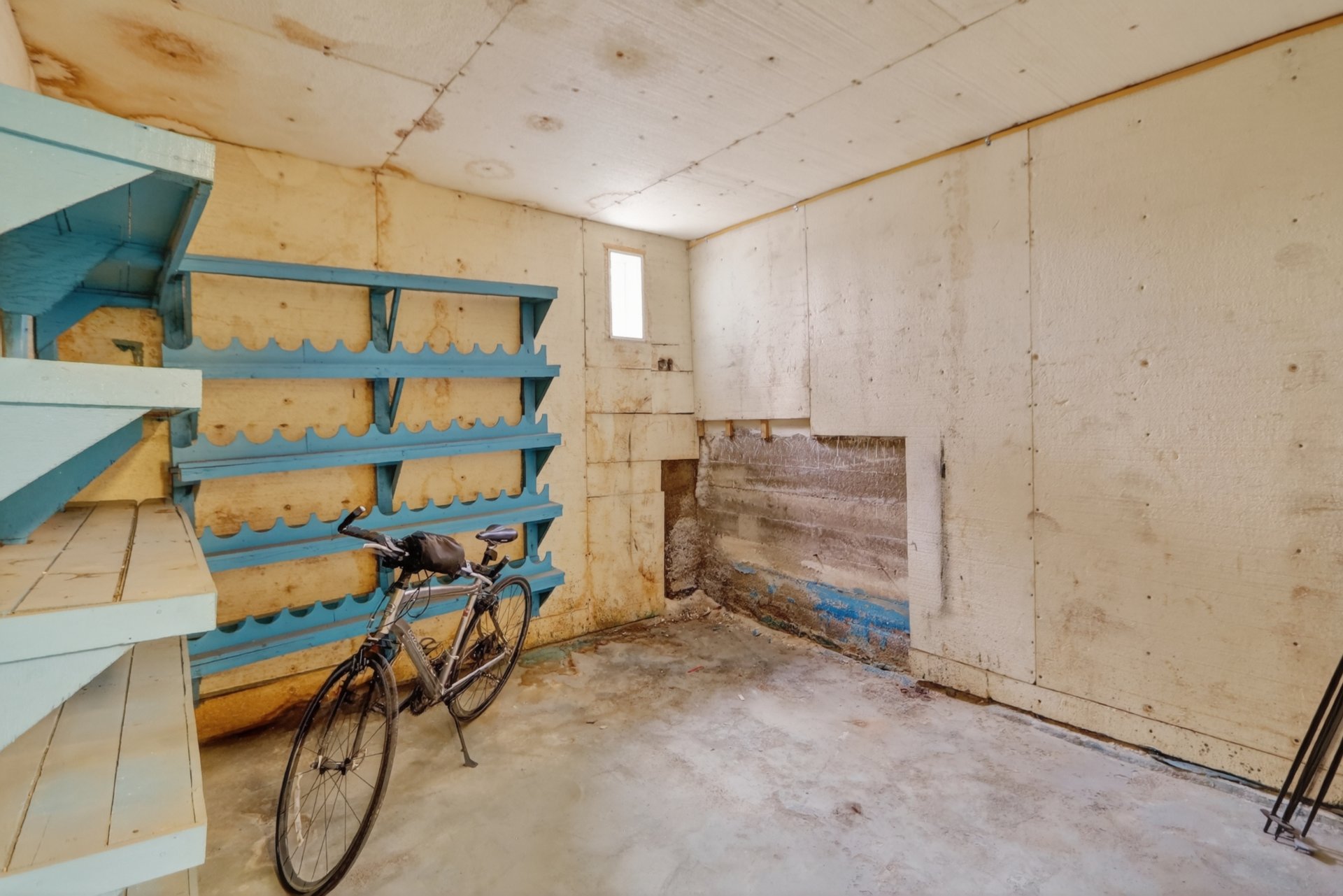 Cave/ chambre froide