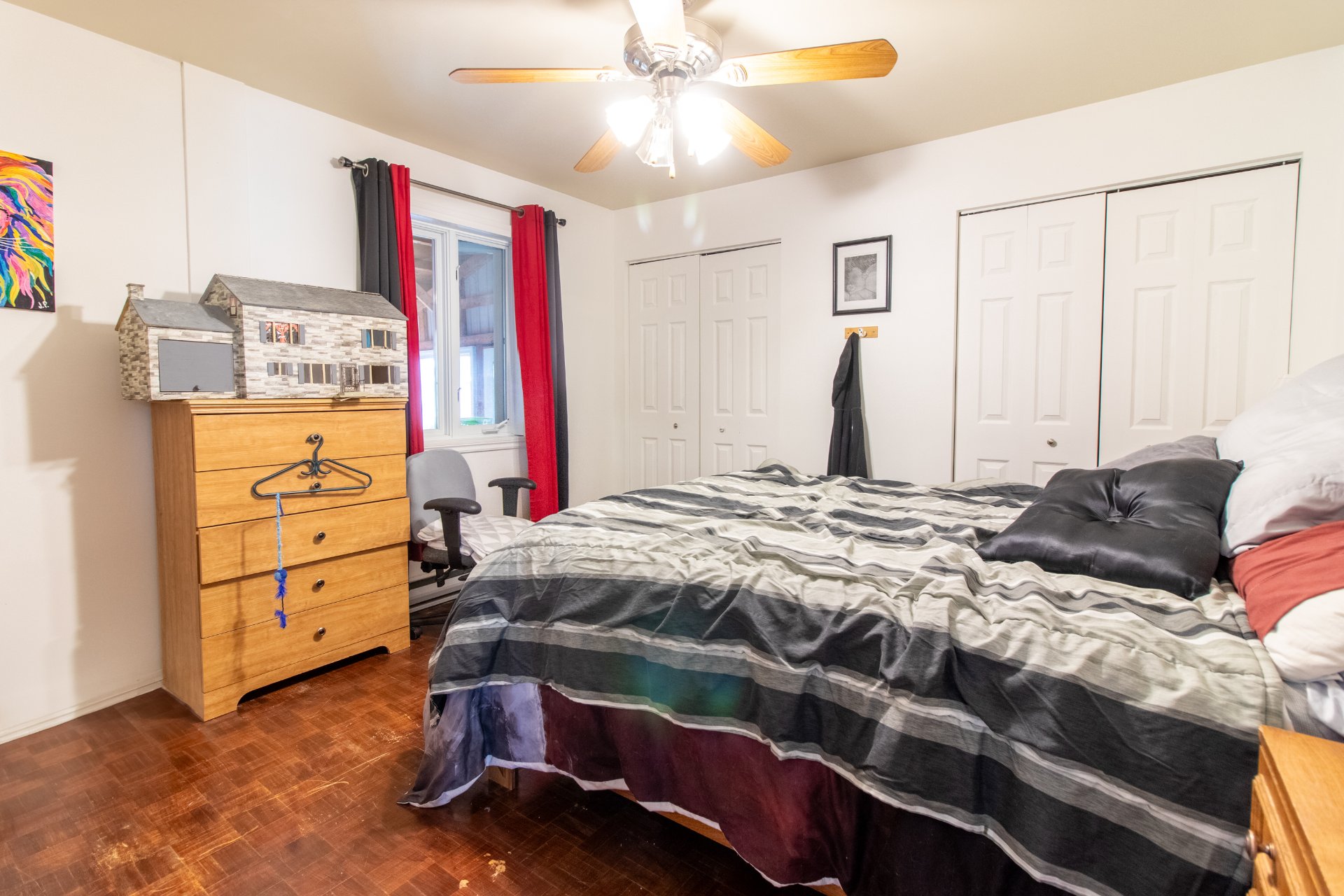 Primary bedroom