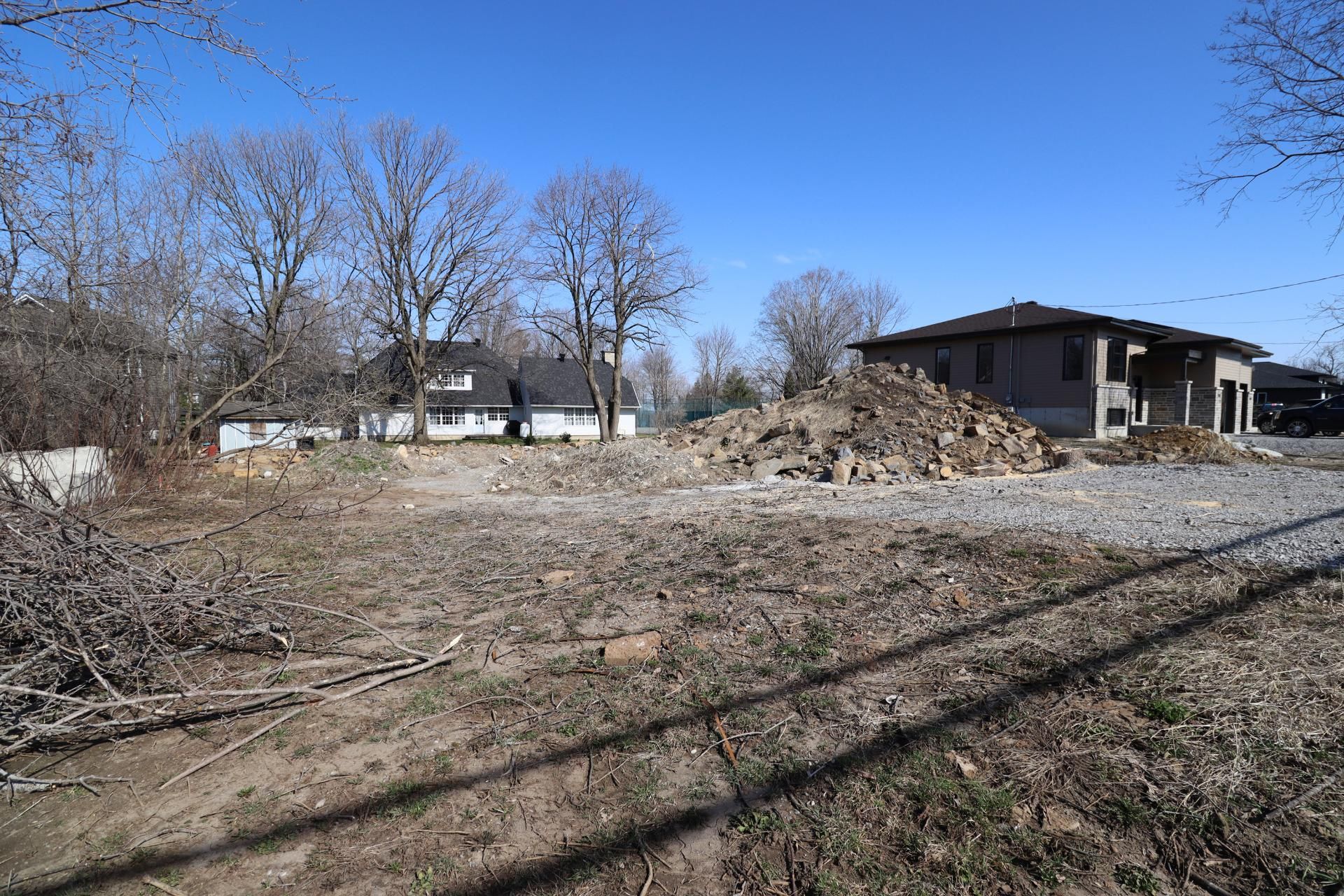 Land/Lot
