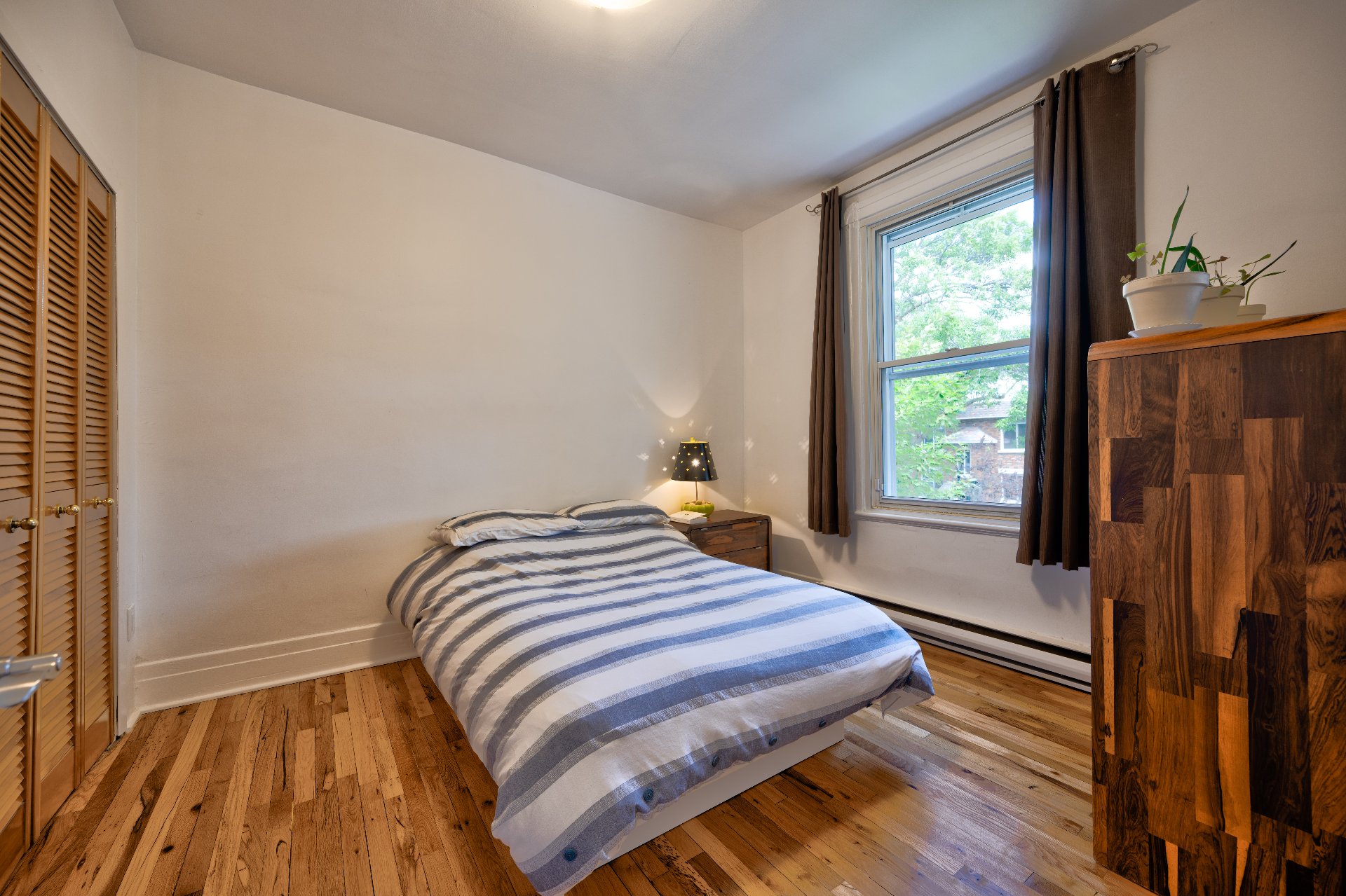 Chambre à coucher principale