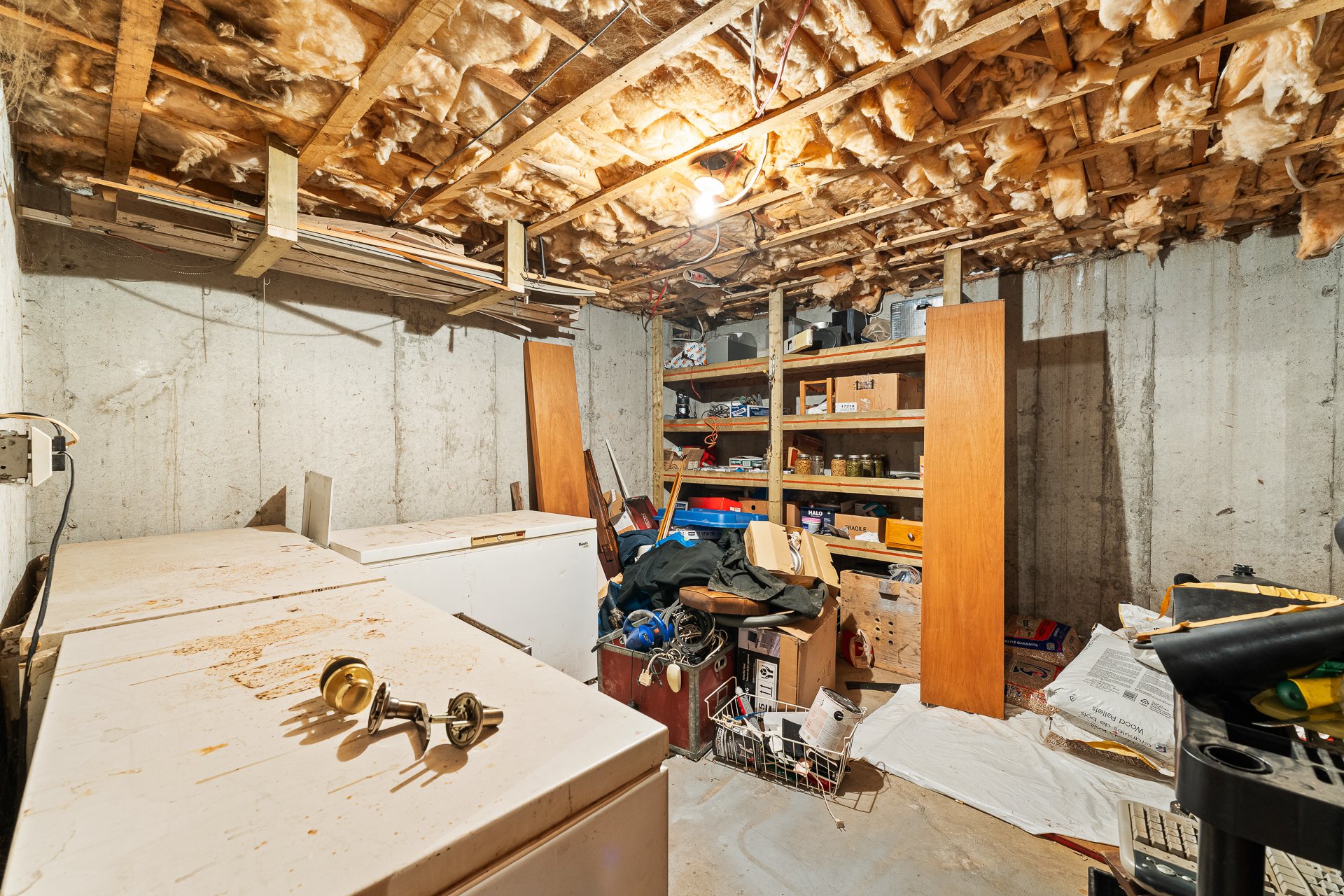 Cave/ chambre froide