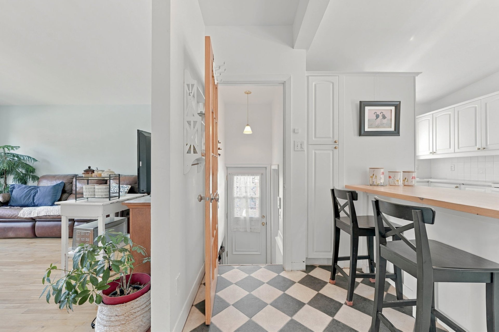 Entrée secondaire