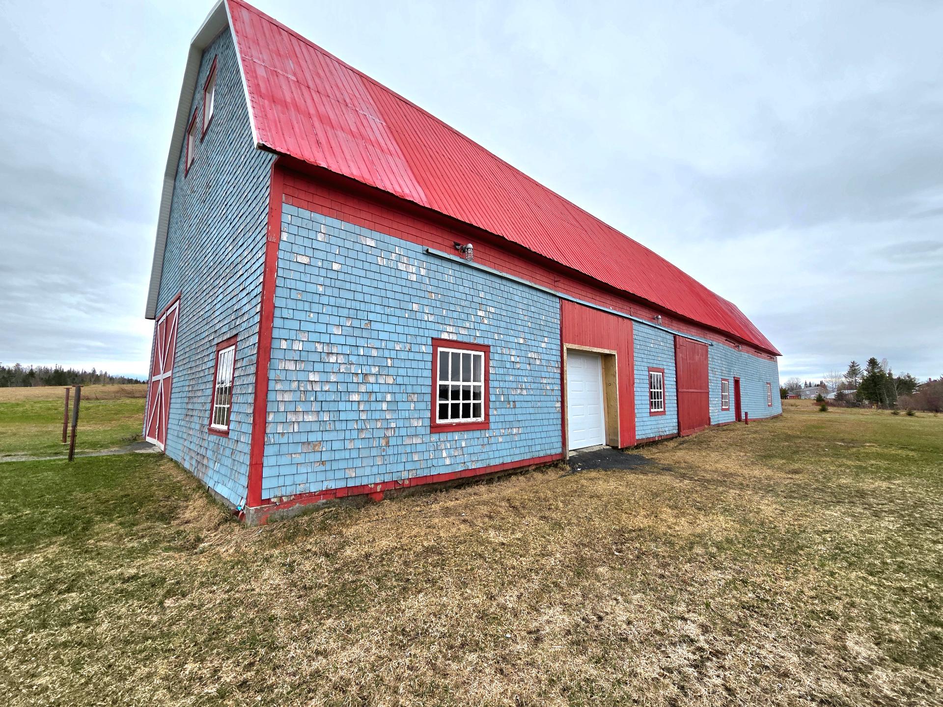Barn
