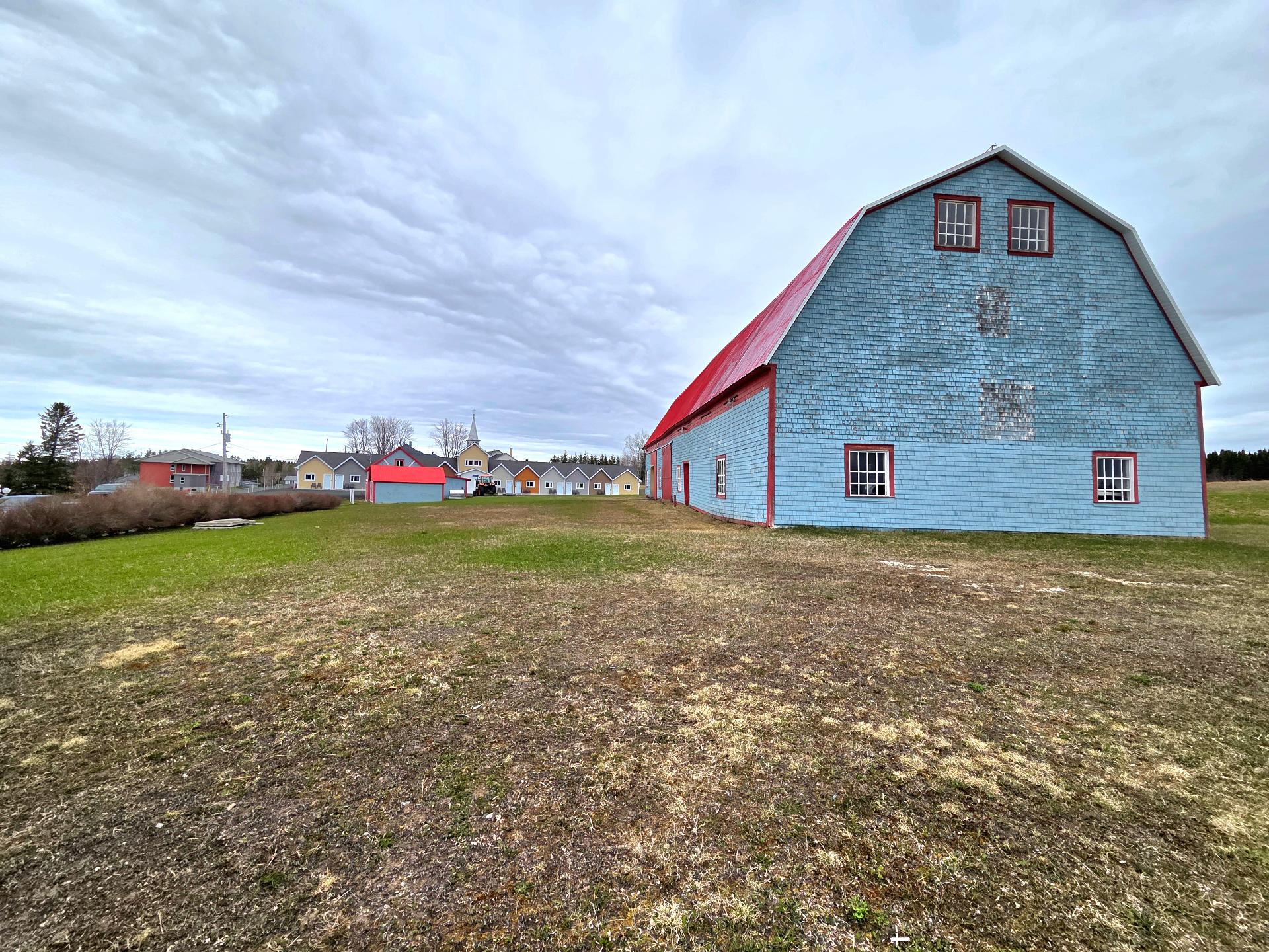 Barn