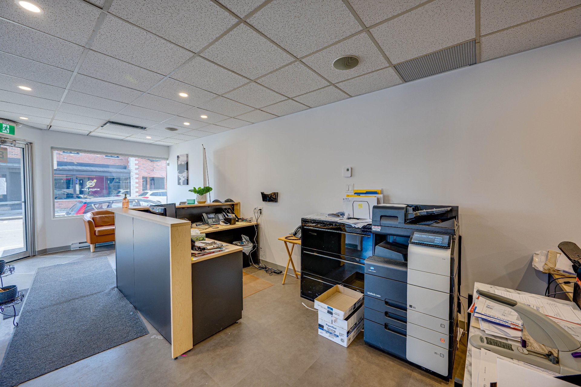 Secretaries' office