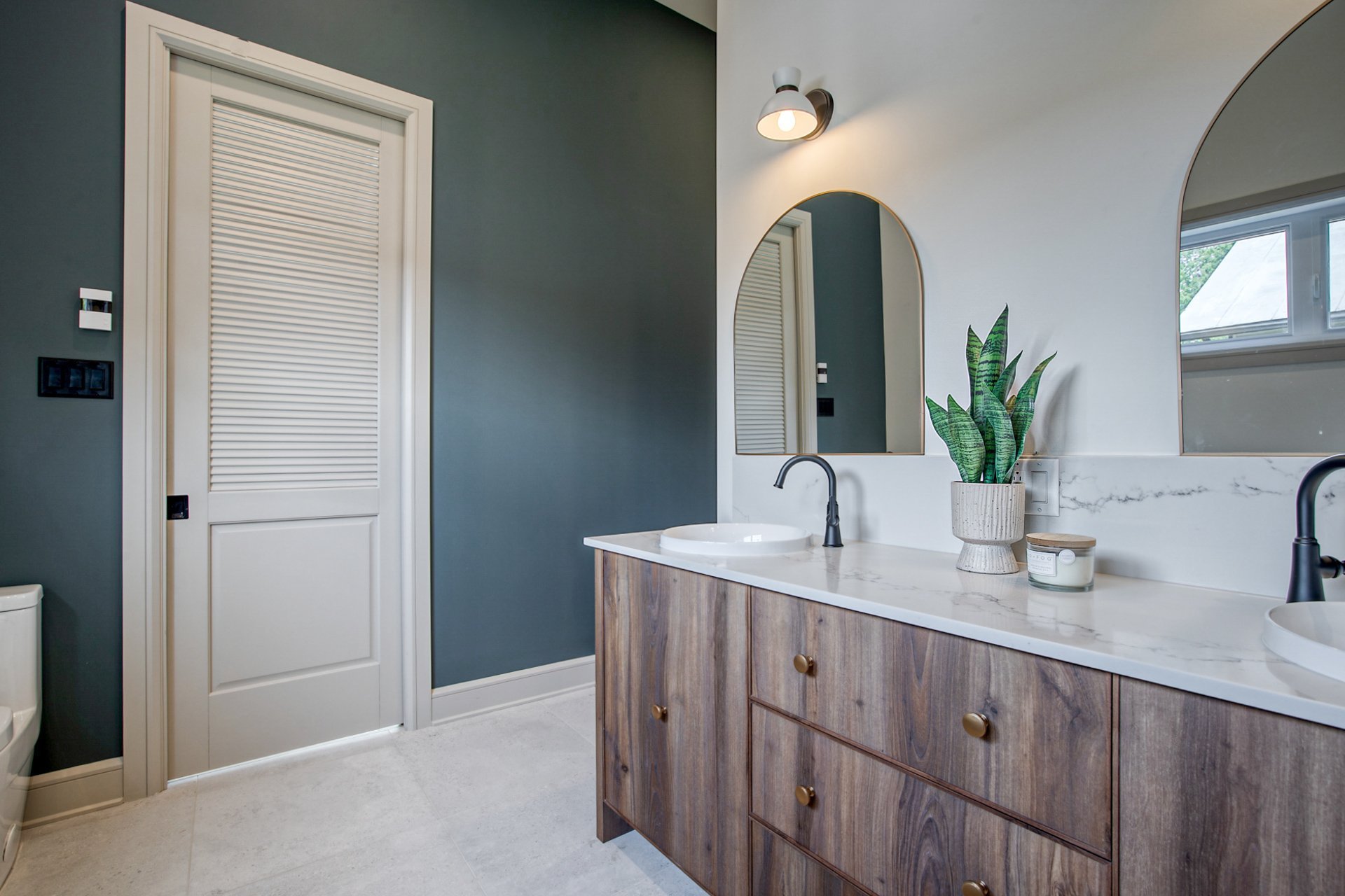 Ensuite bathroom