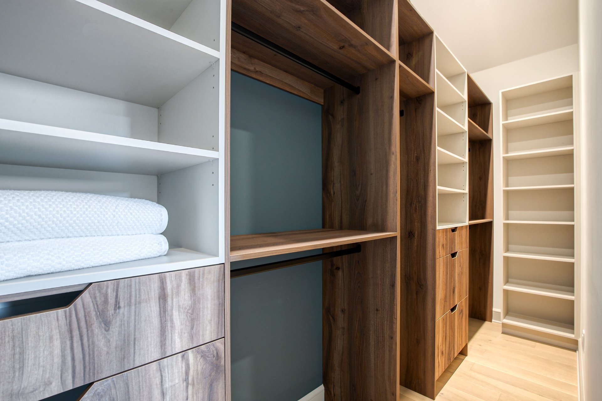 Walk-in closet