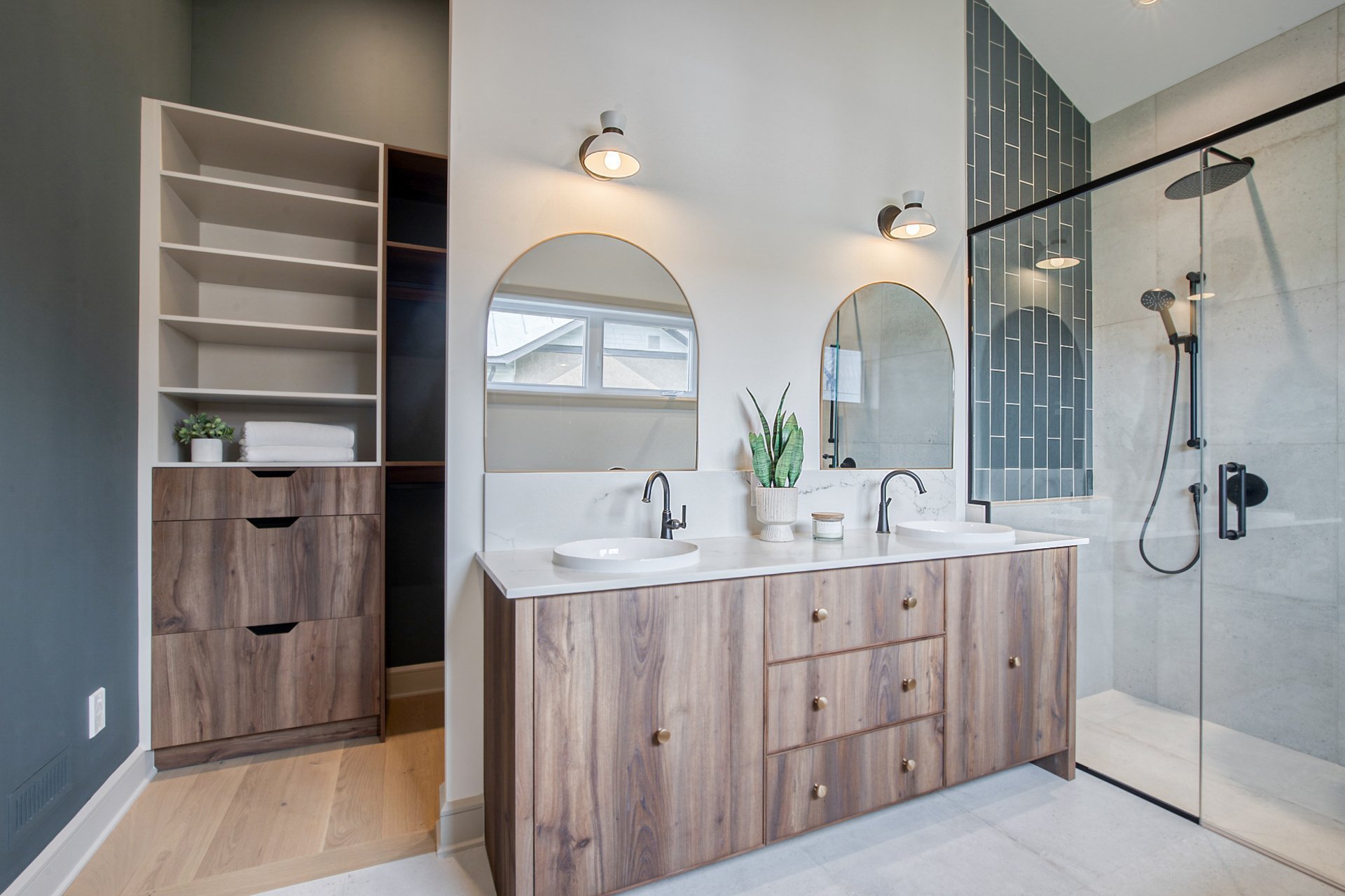 Ensuite bathroom