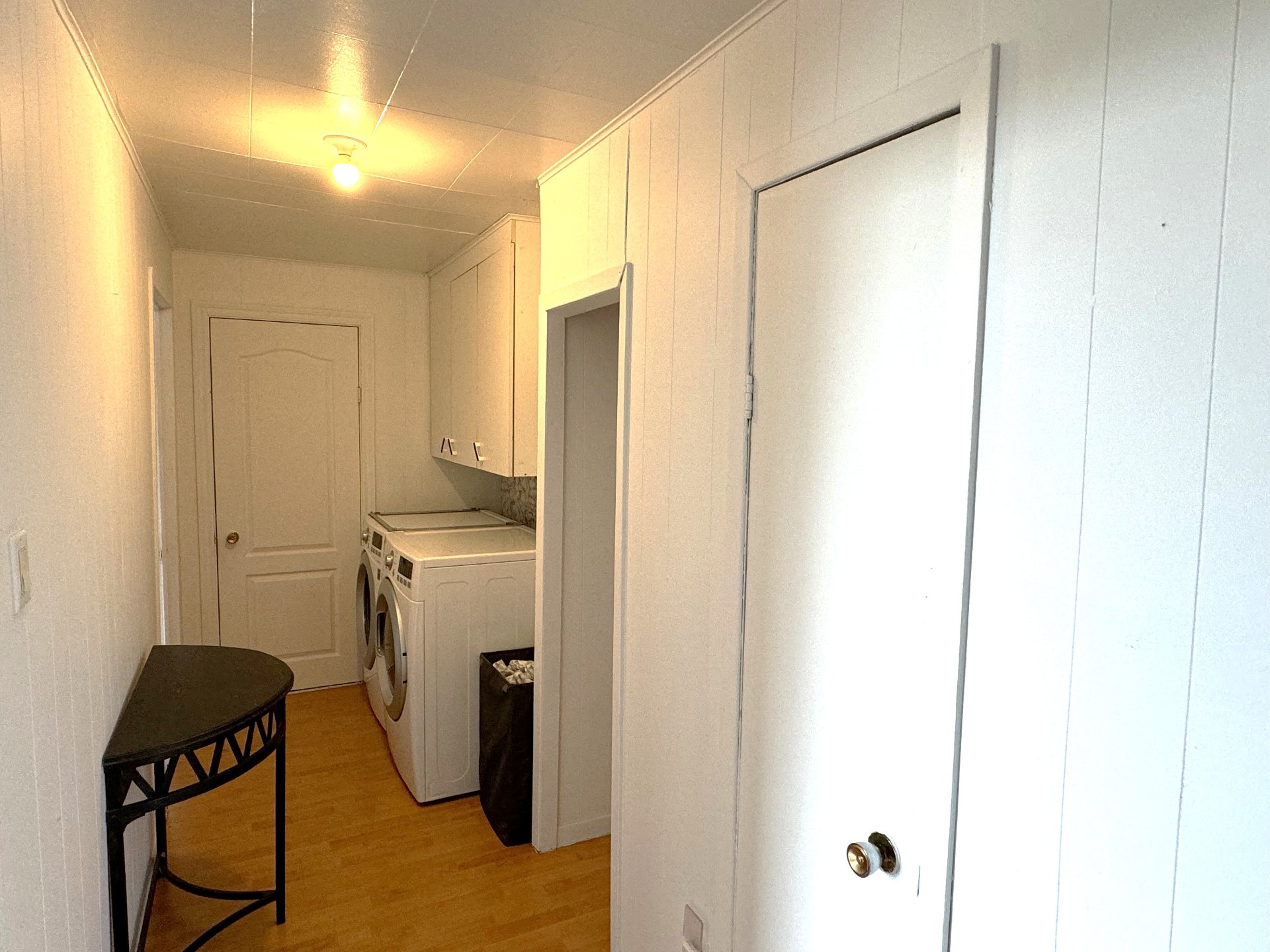 Logement du 539 laveuse et sécheuse.