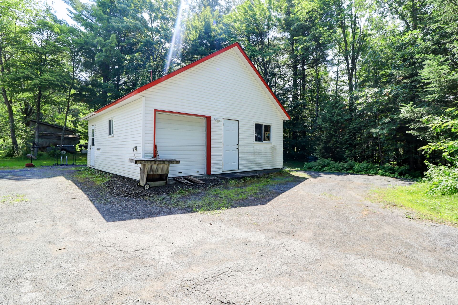 Garage