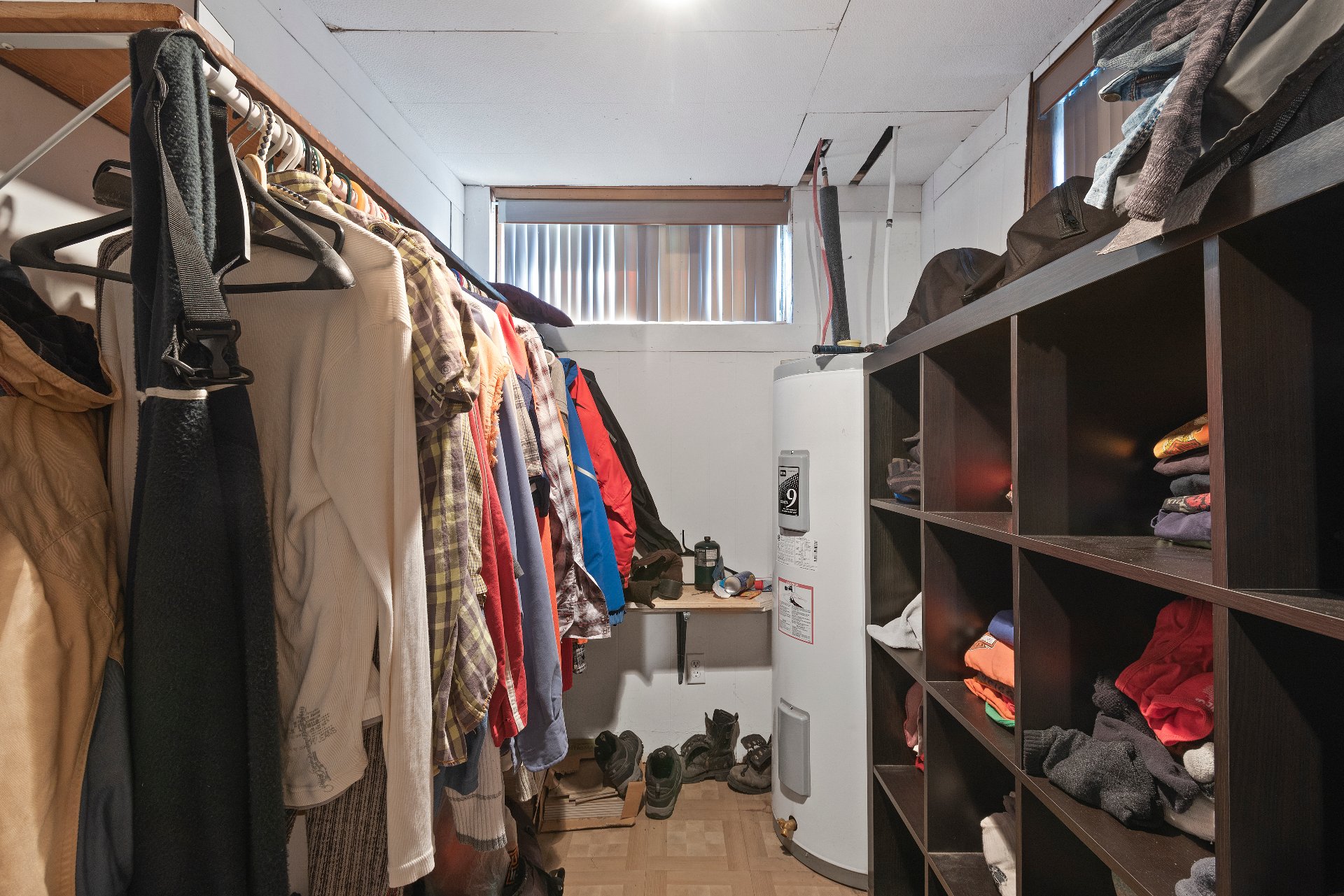 Walk-in closet