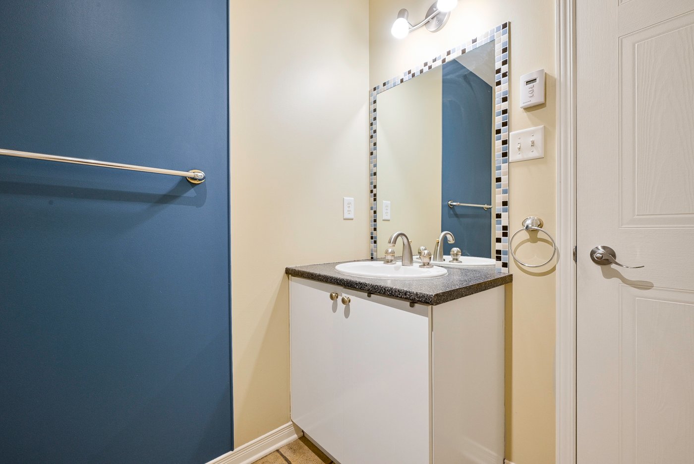 Salle de bains attenante à la CCP