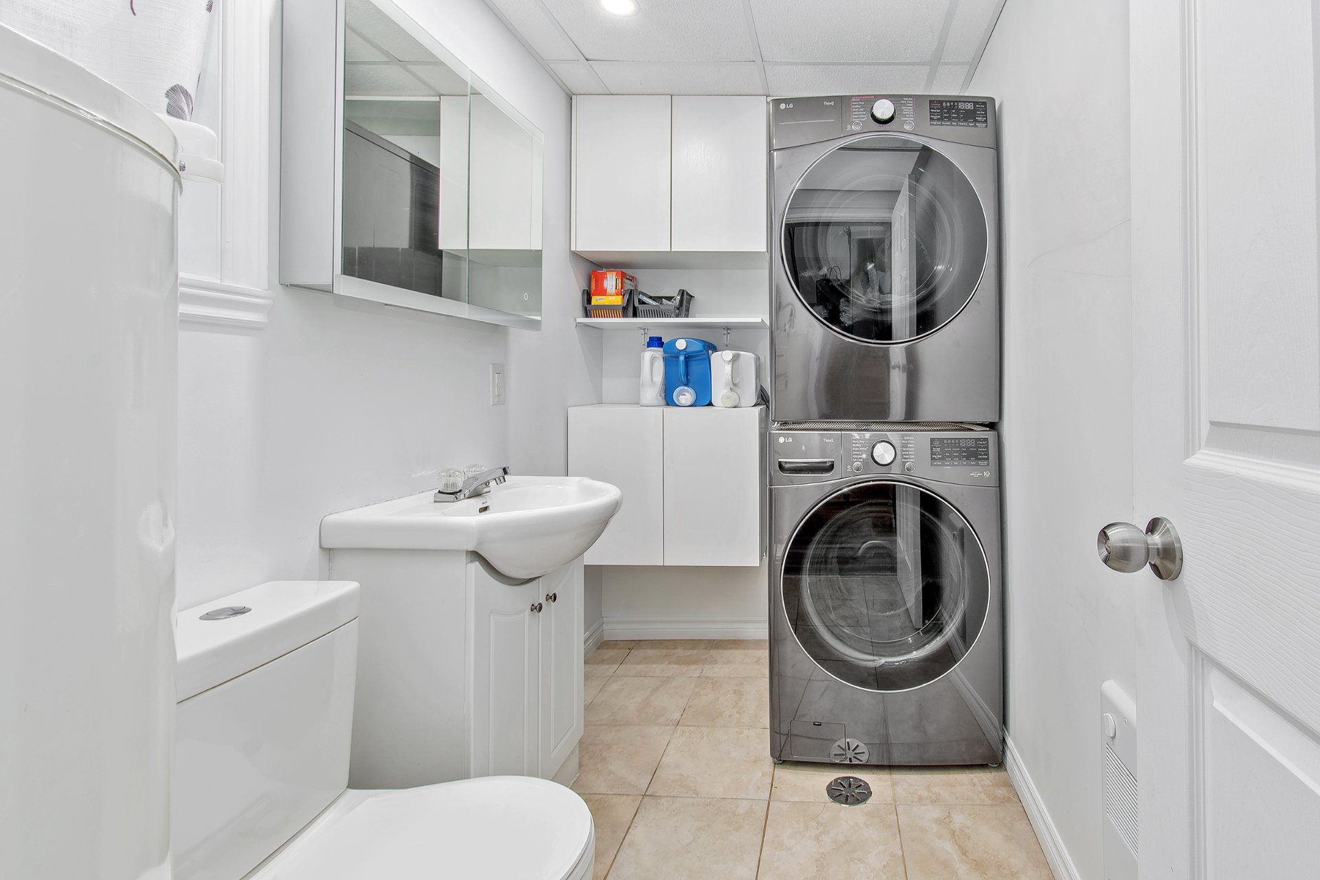 Installation laveuse-sécheuse