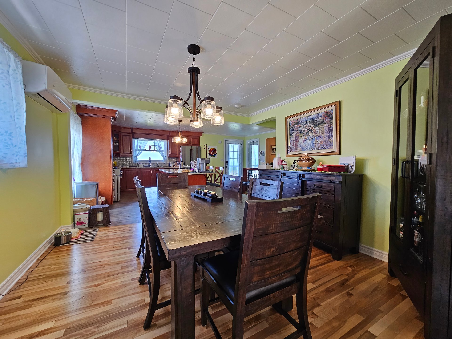 Dining room