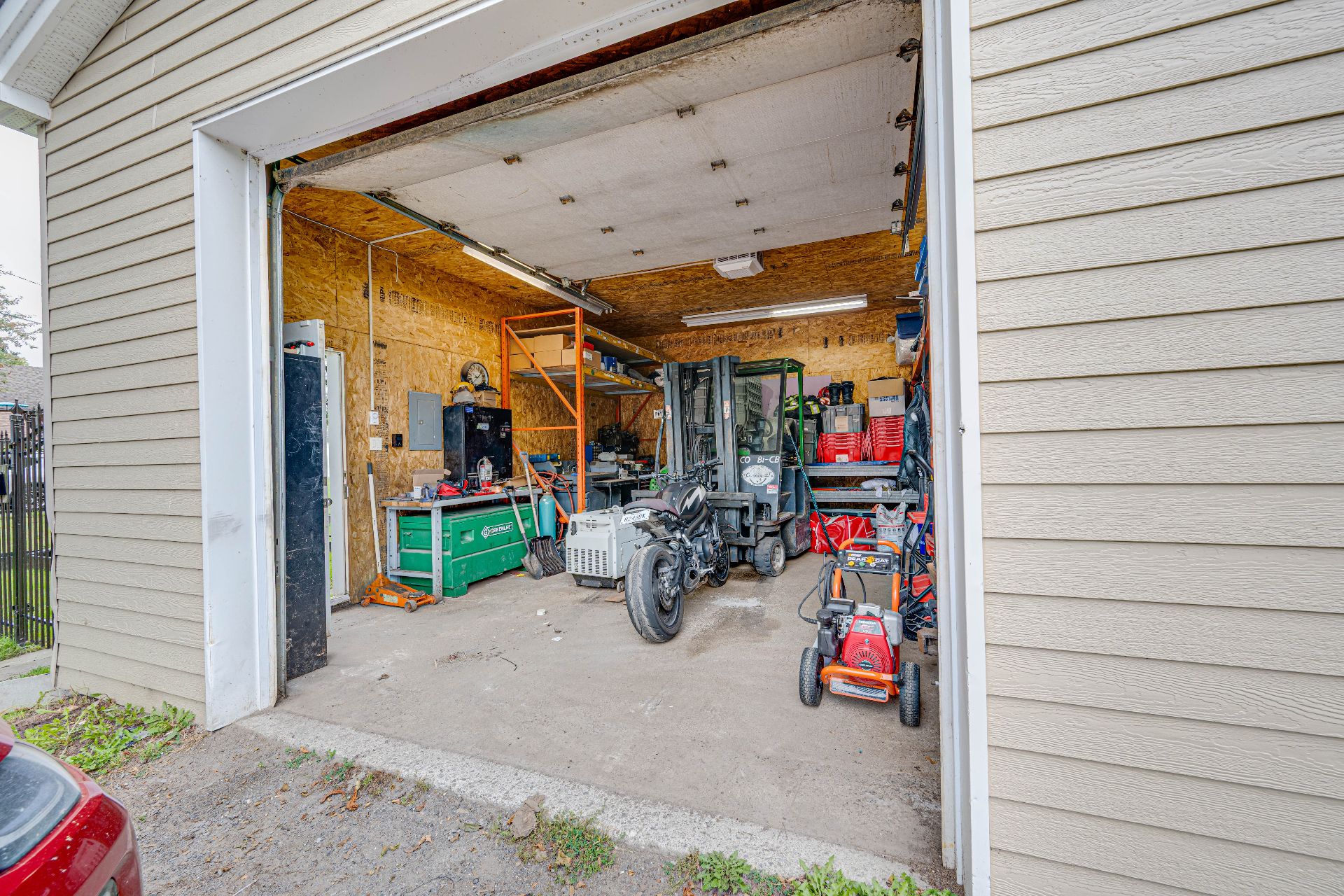 Garage
