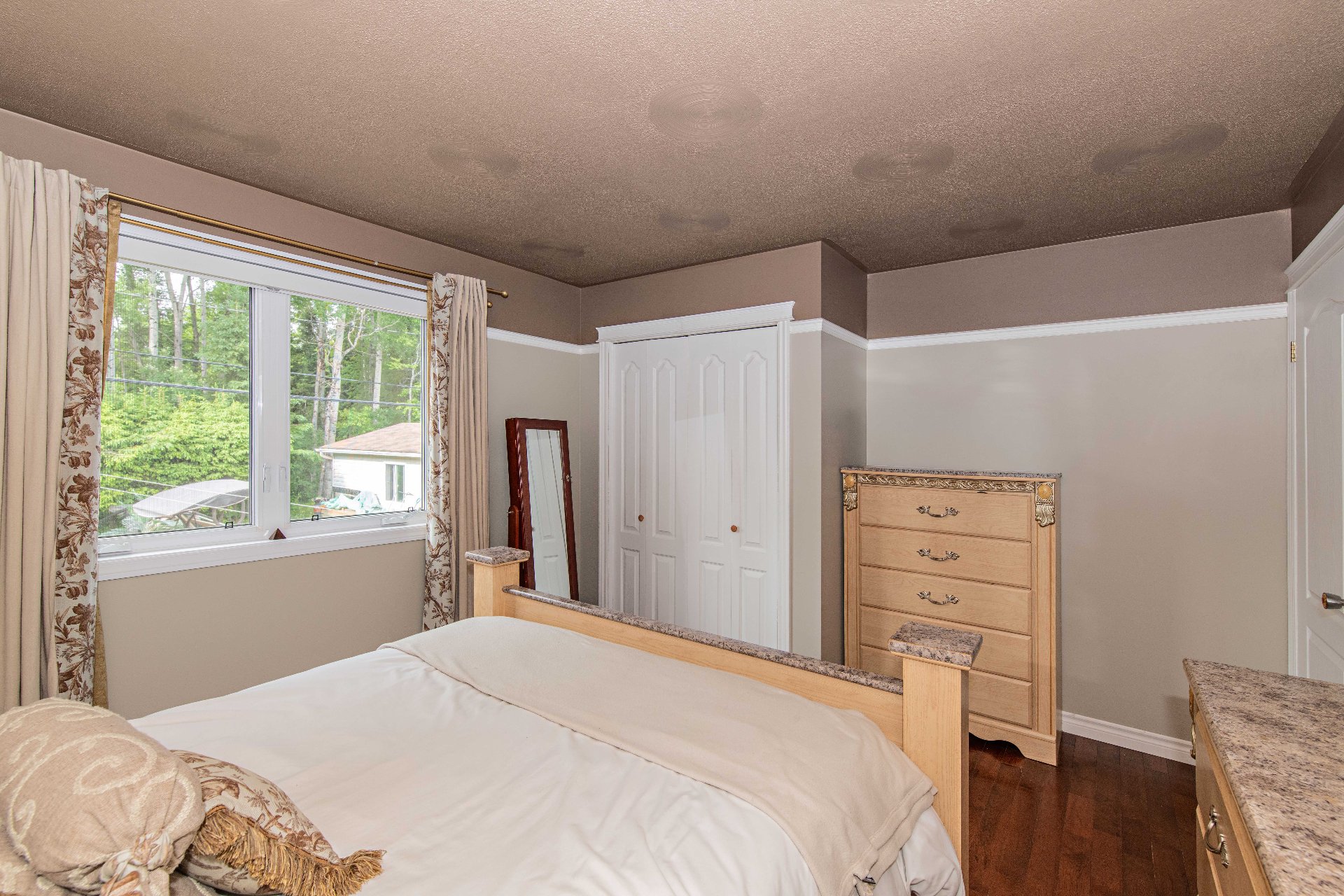 Chambre à coucher principale