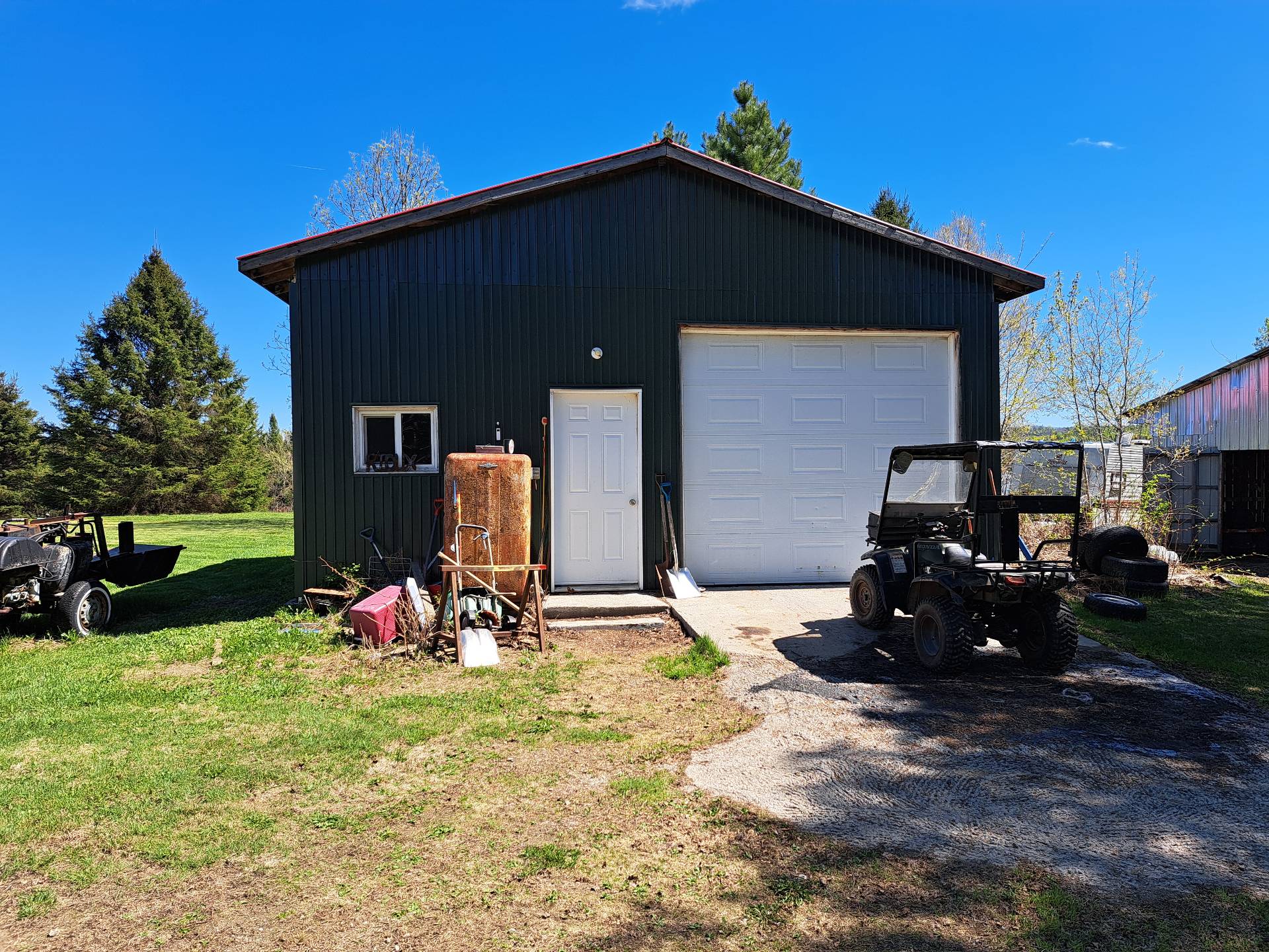 Garage