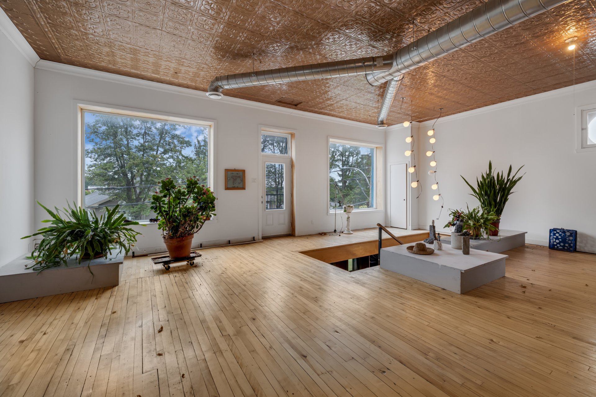 Salon
