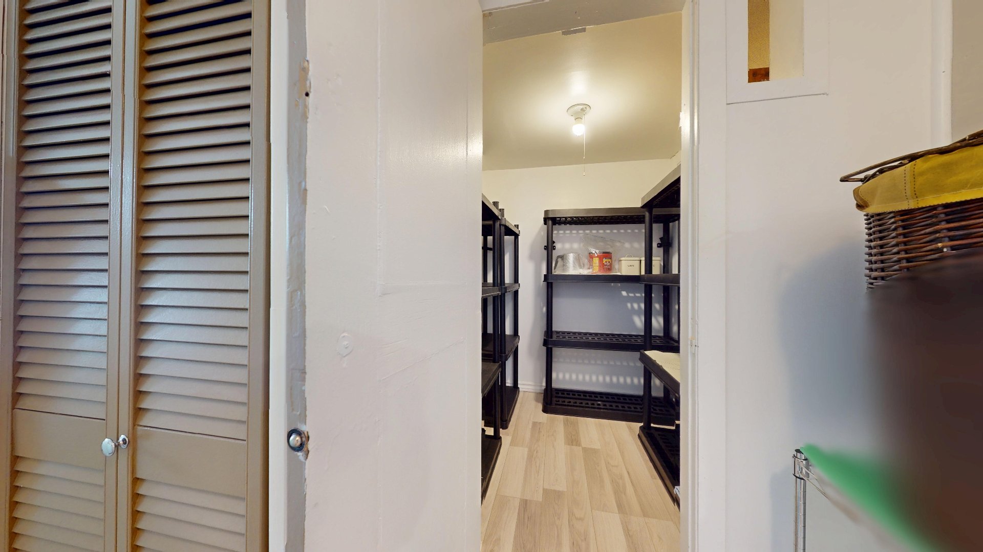 Cave/ chambre froide