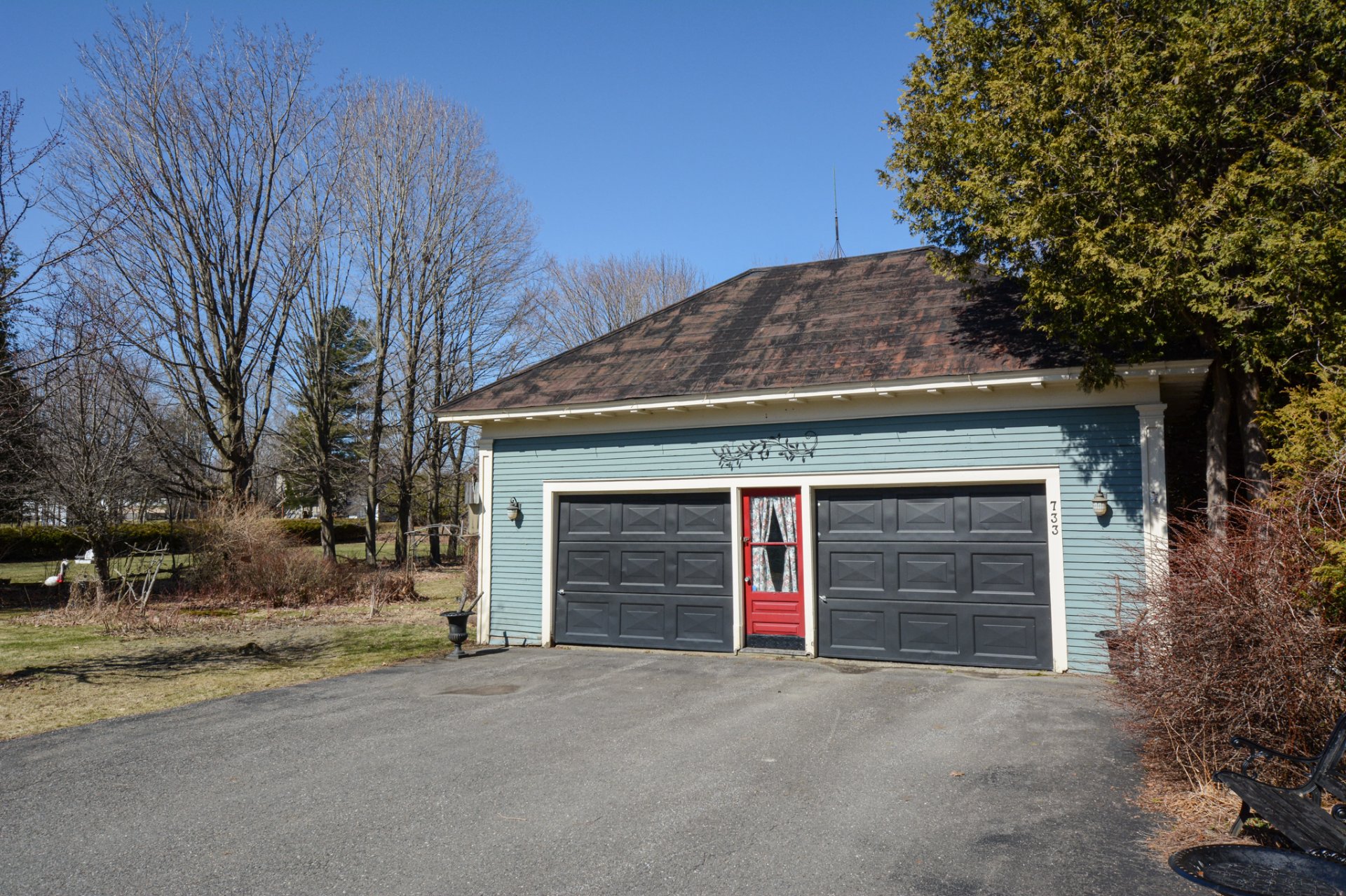 Garage