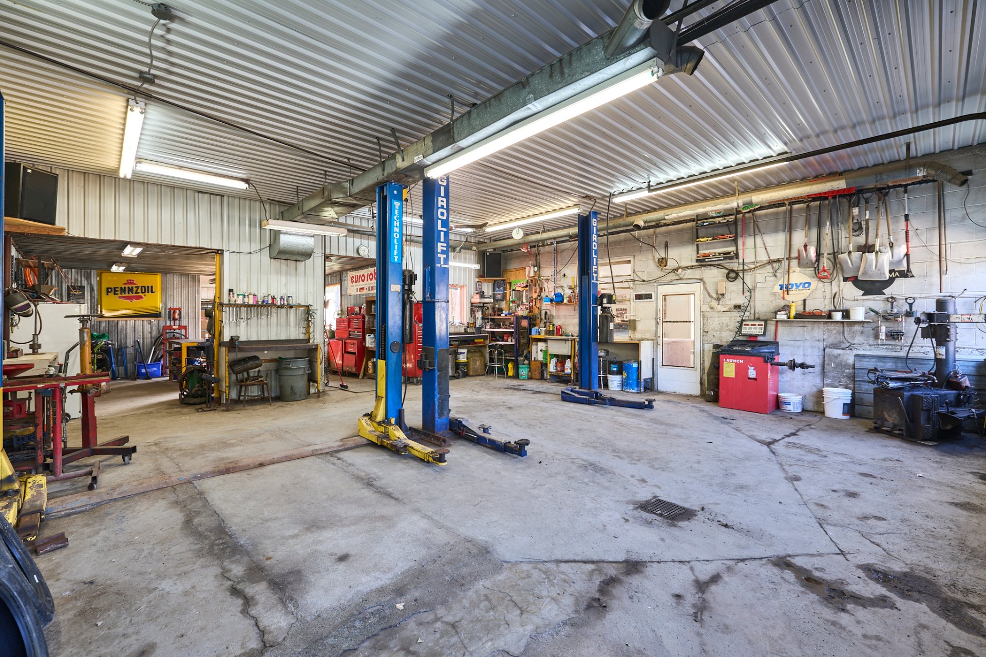 Garage