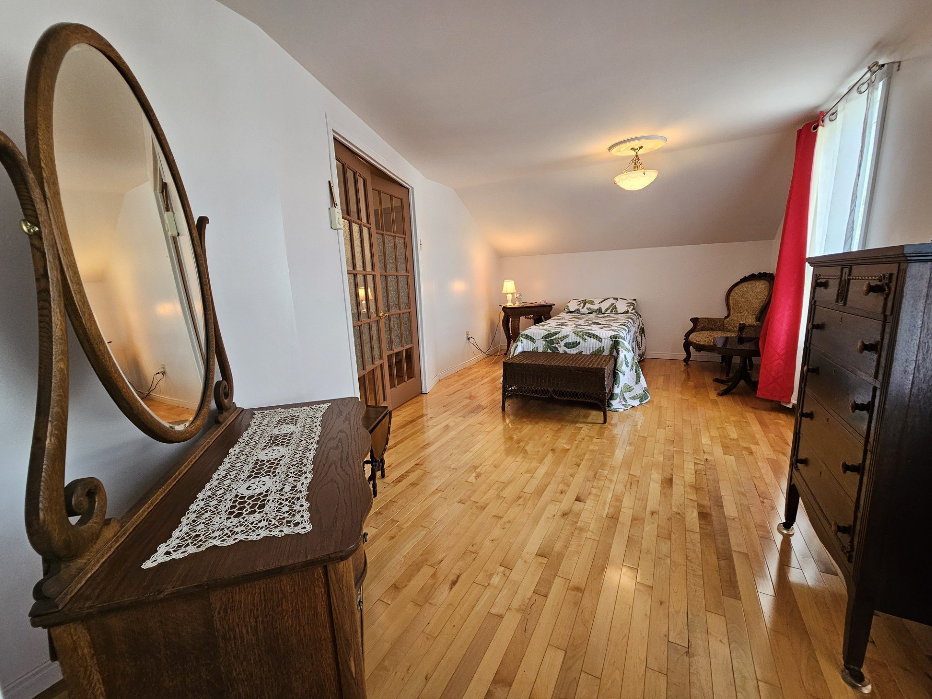 Chambre à coucher principale