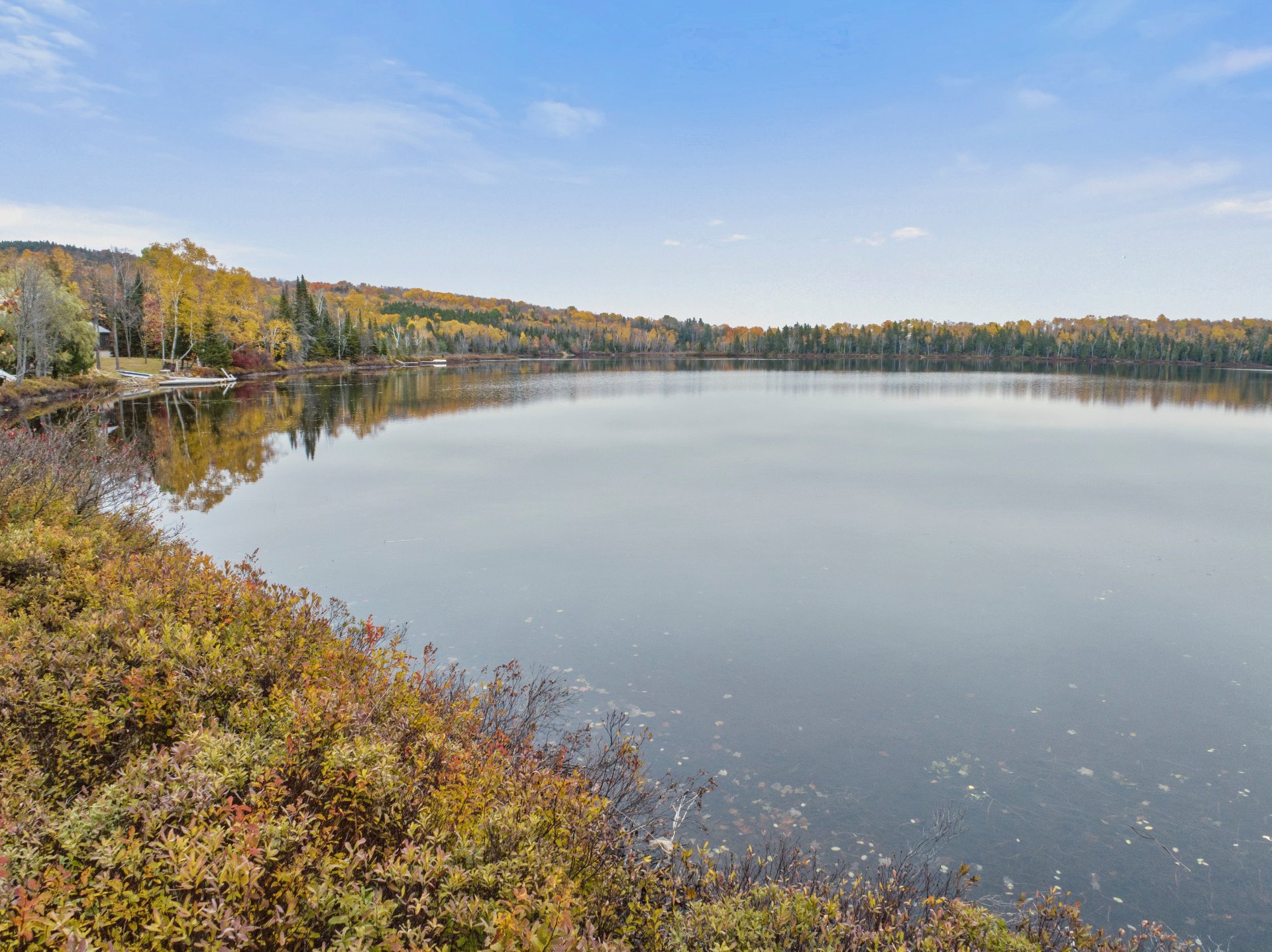 Accès au plan d'eau