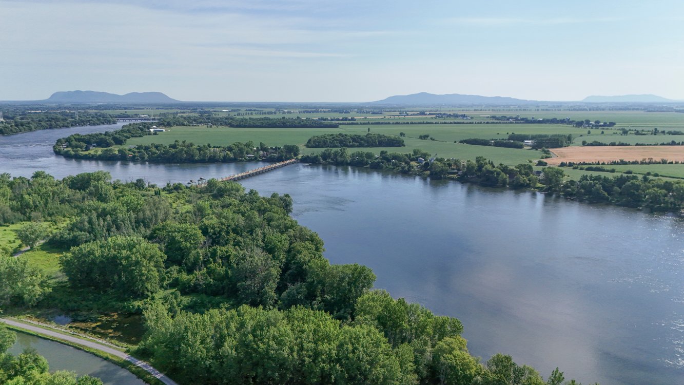 Vue sur l'eau