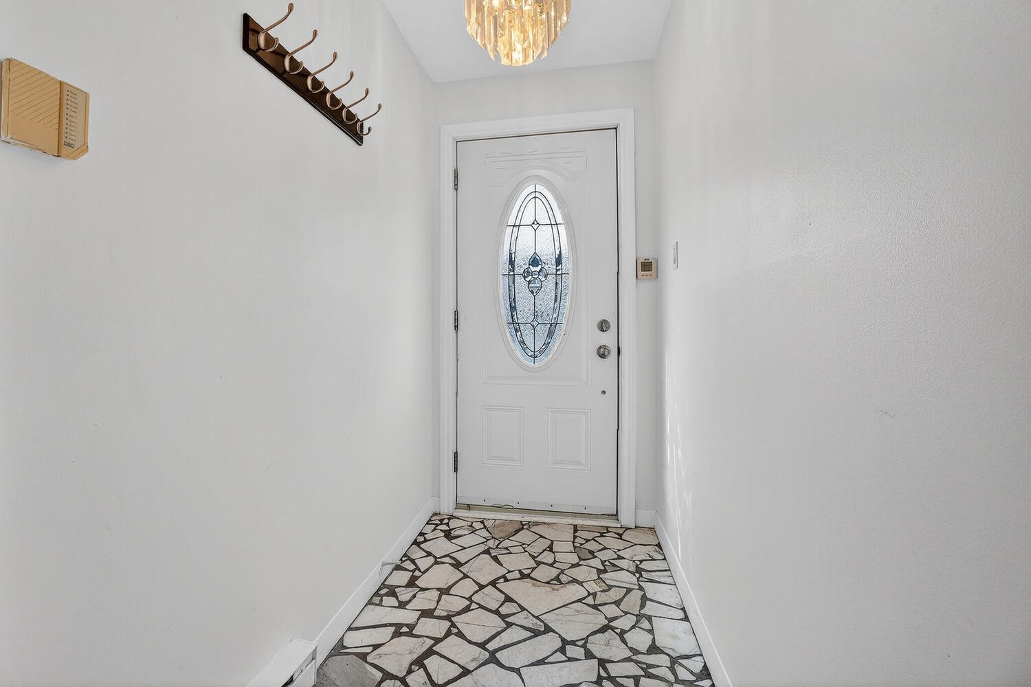 Logement principale - 2575 - (6 1/2)