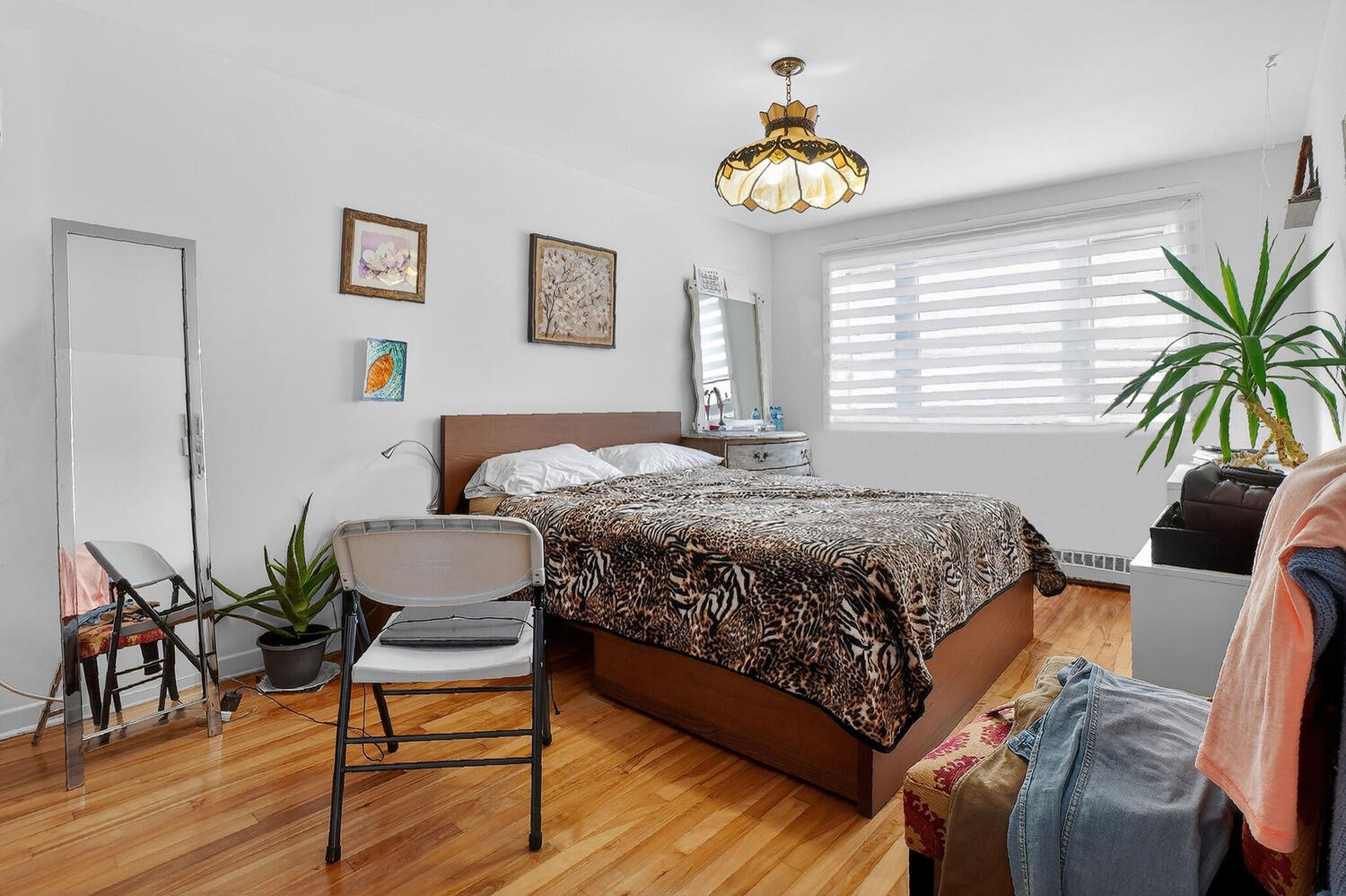 2565 (photoshop; enlever sèche linge & vêtements)