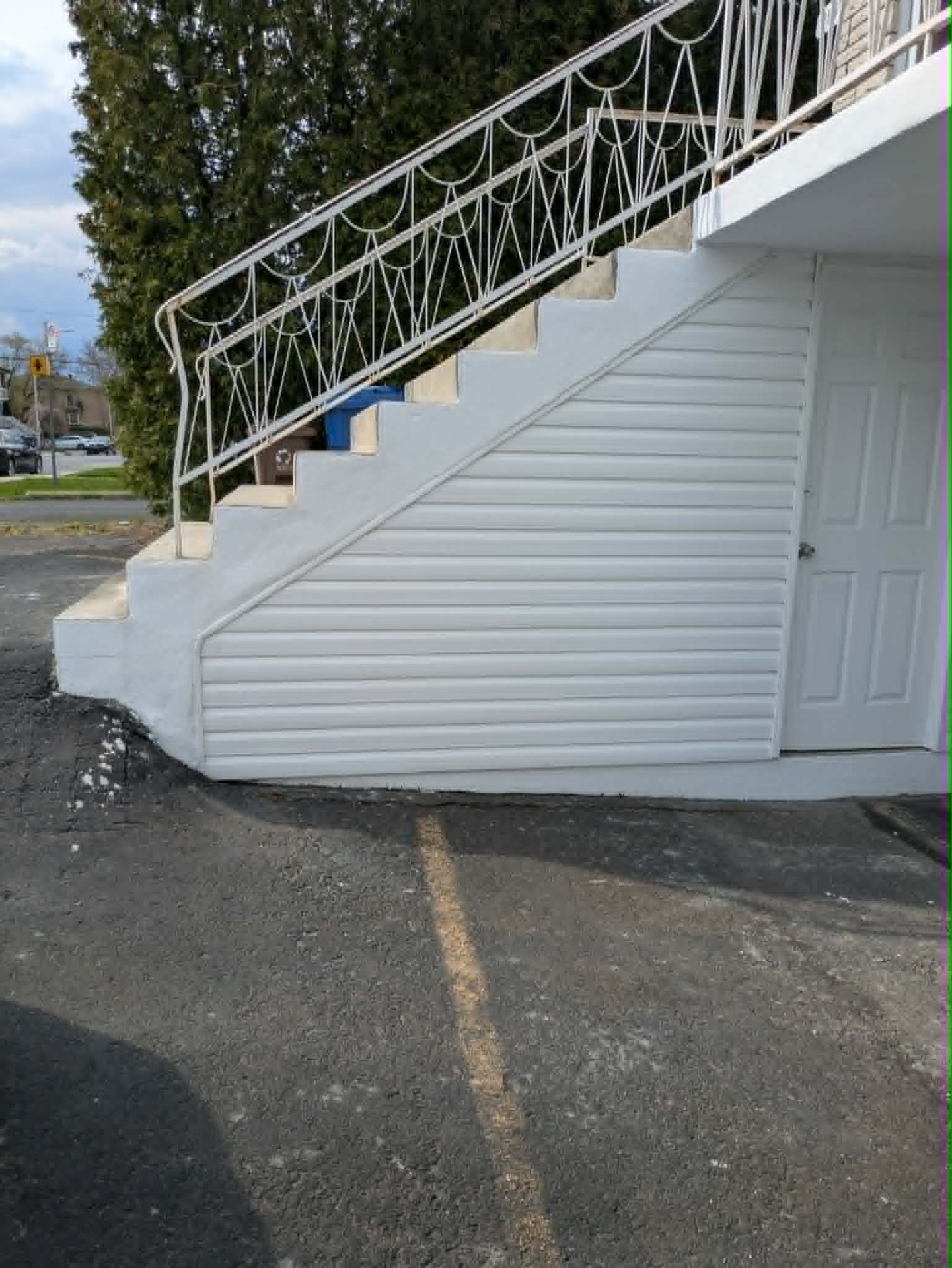 Photo réparation vendeur mai 2026 - escalier