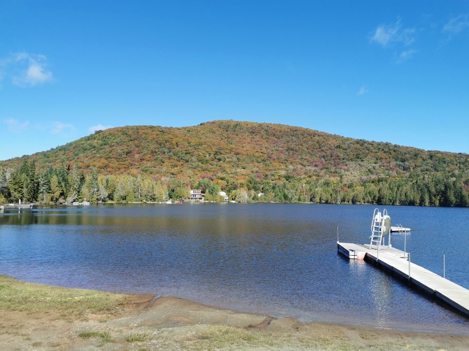 Accès au plan d'eau