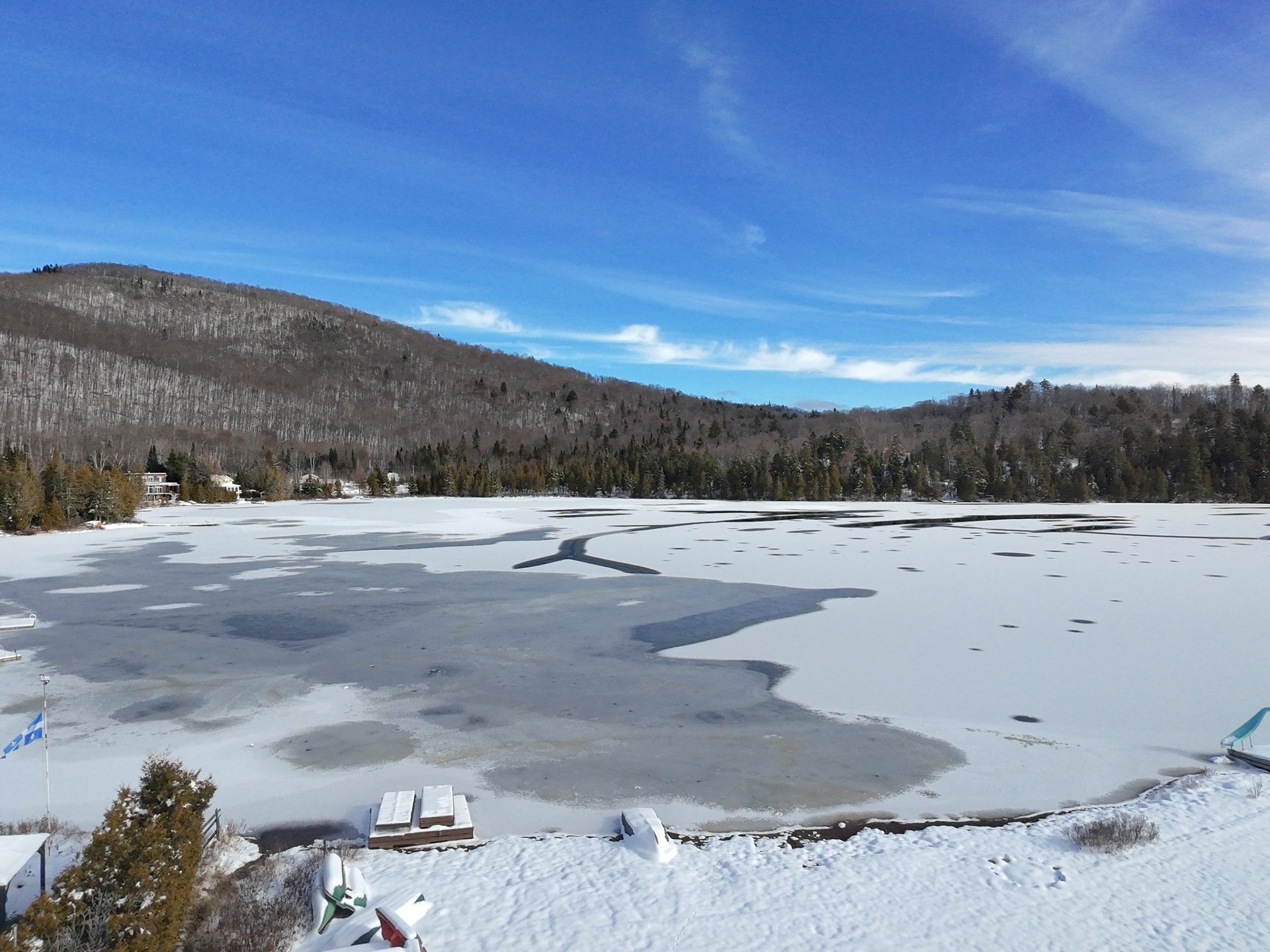 Accès au plan d'eau