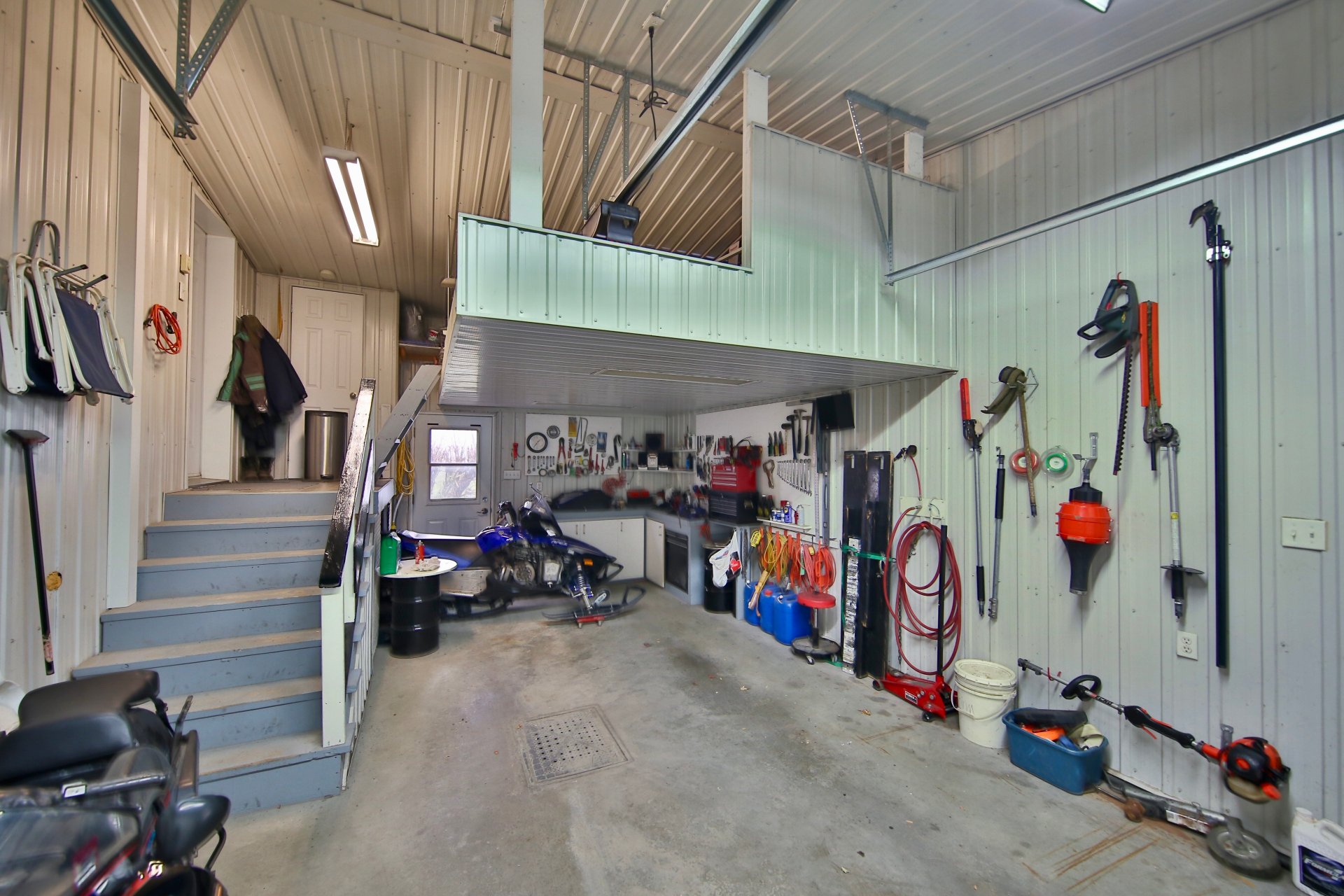 Garage