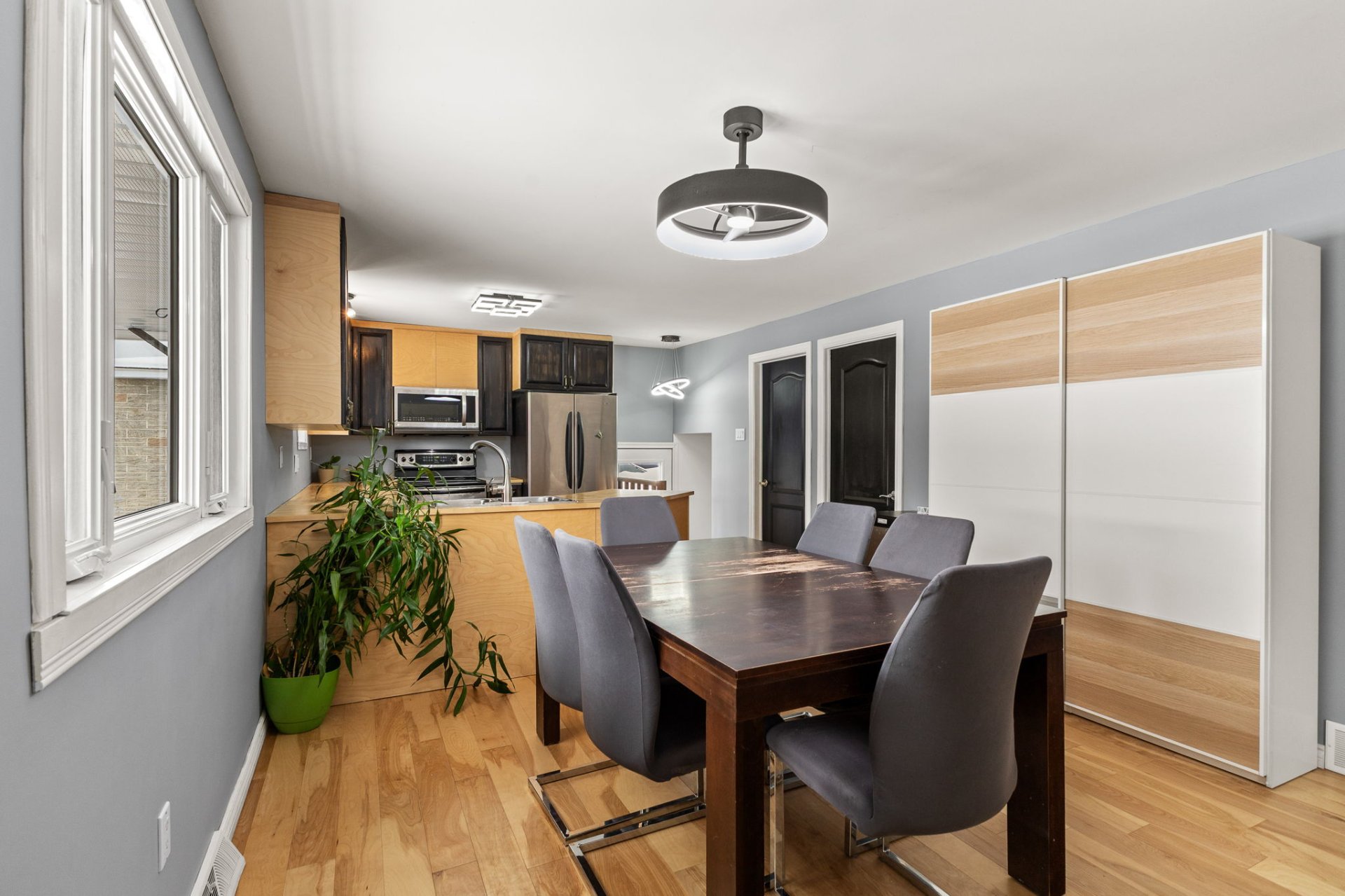 Dining room