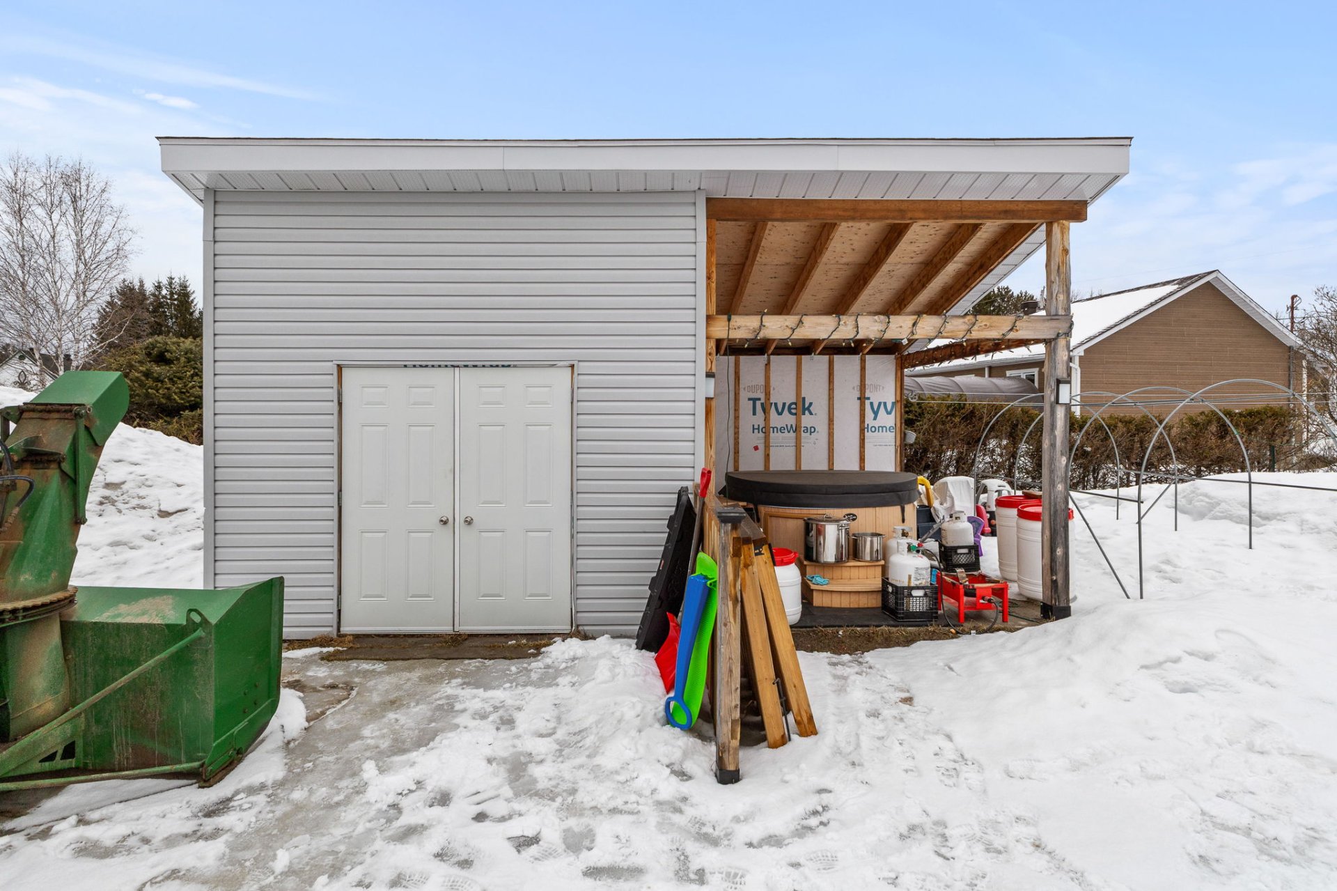 Shed