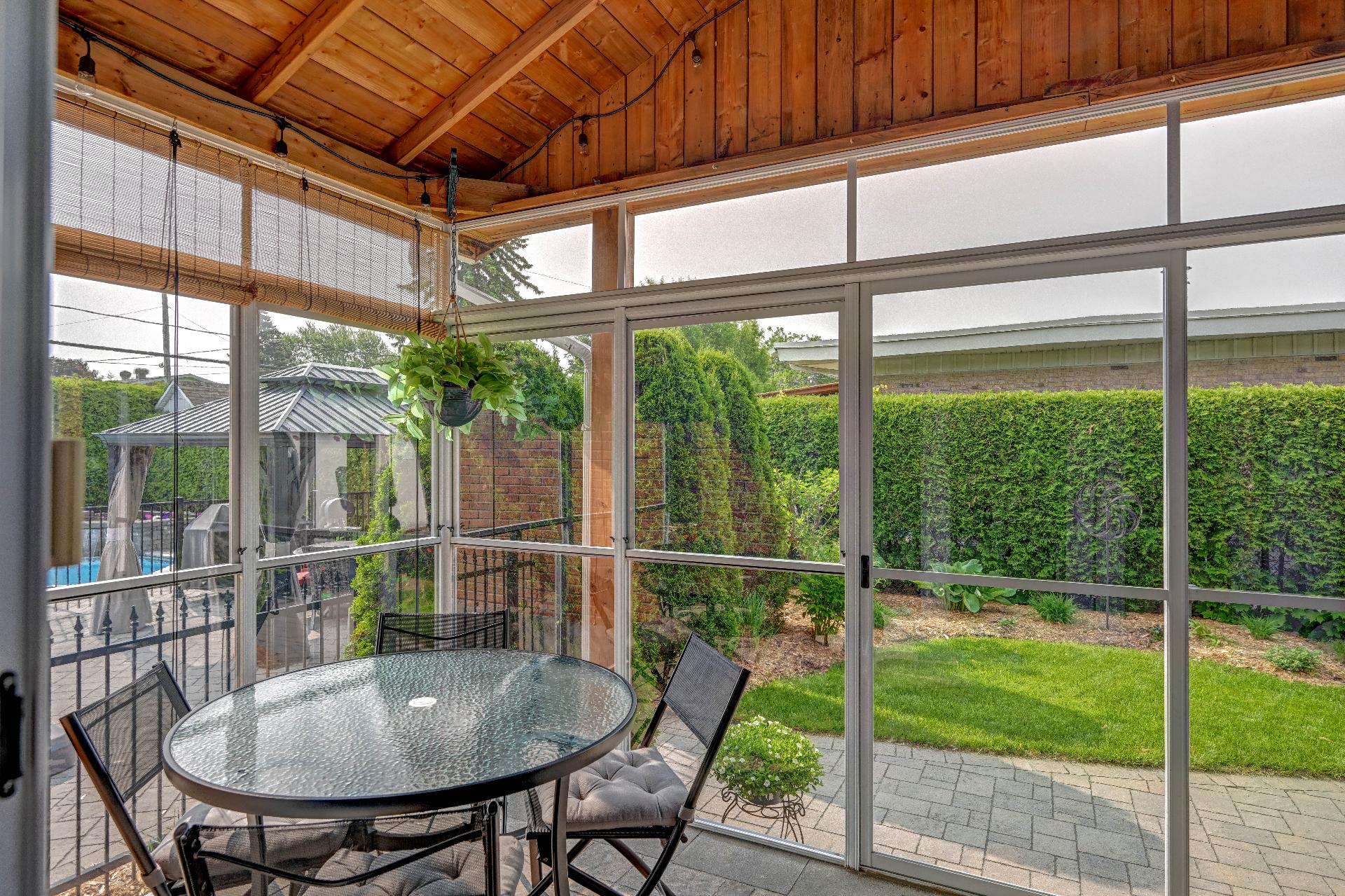 Solarium/Sunroom