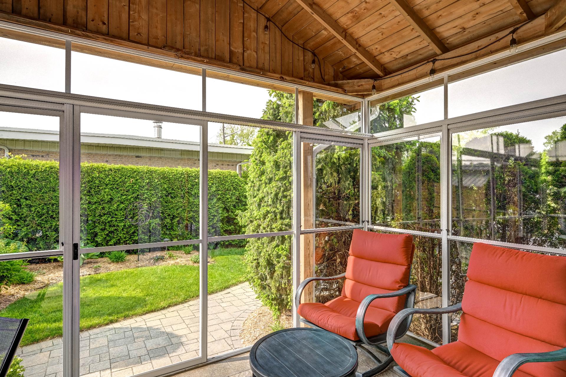 Solarium/Sunroom