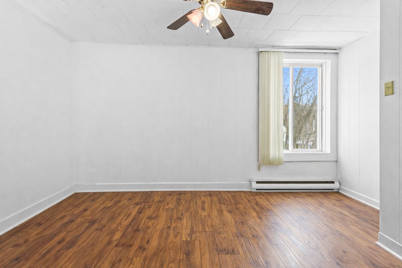 Bureau ou autre chambre selon capacité de la fosse