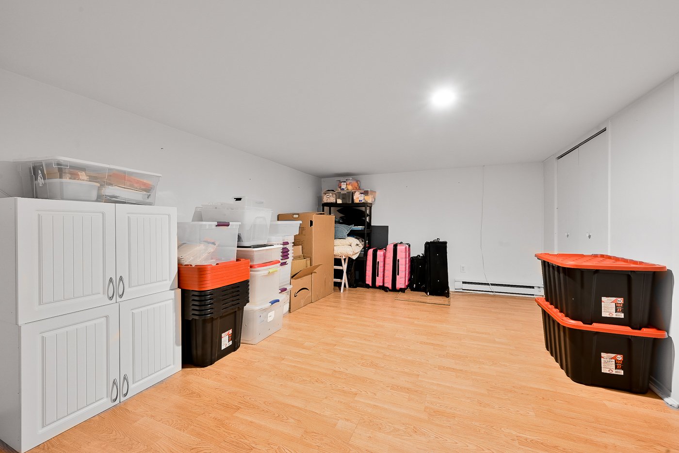 Plafond bas environ 6 1/2p