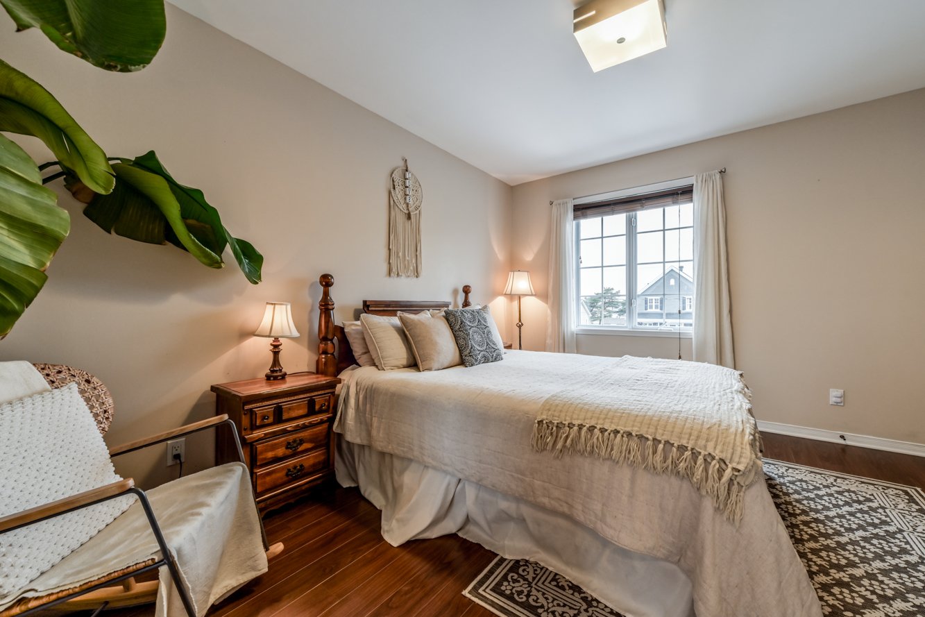 De l'espace pour plusieurs meubles