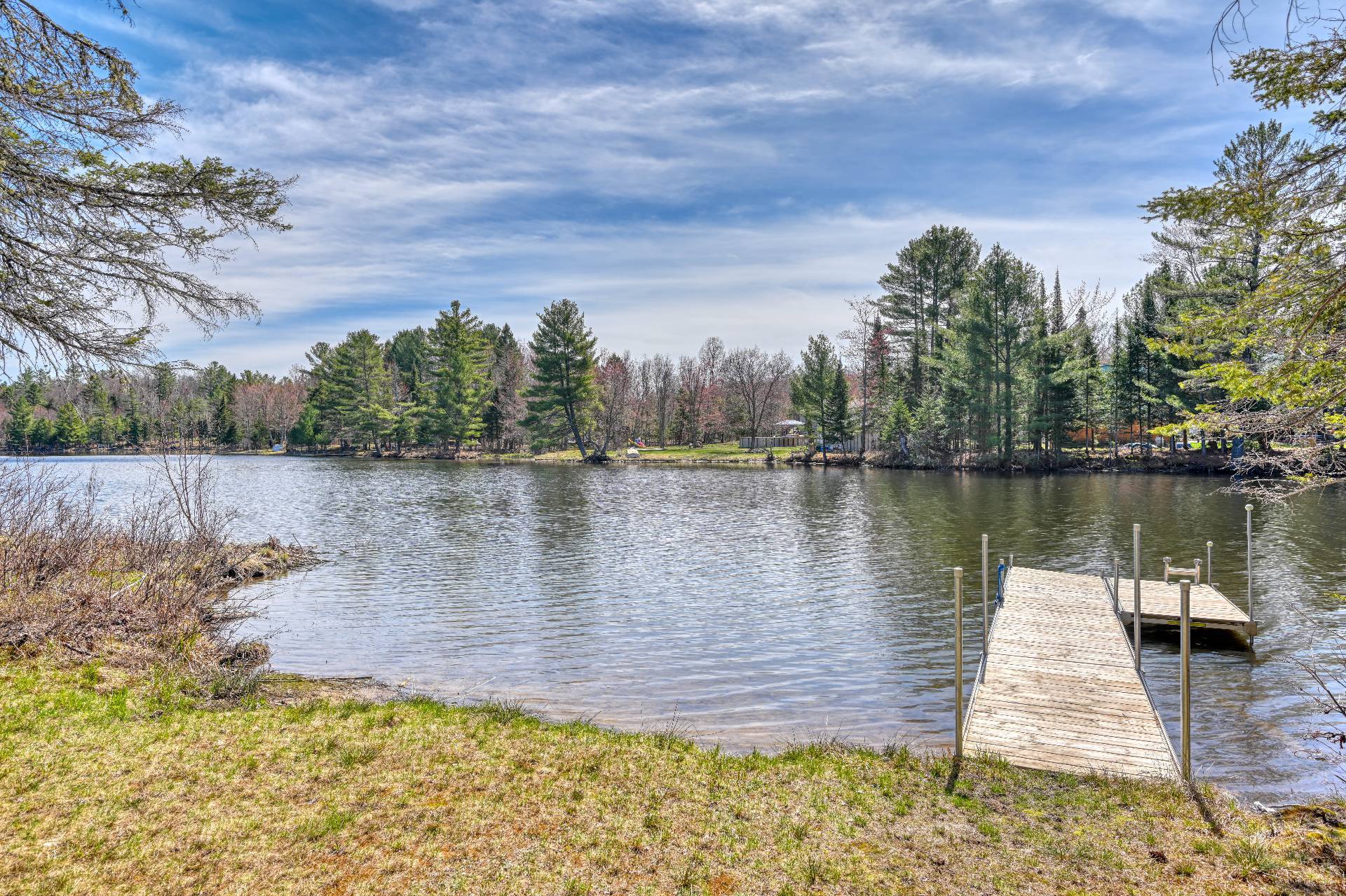 Accès au plan d'eau