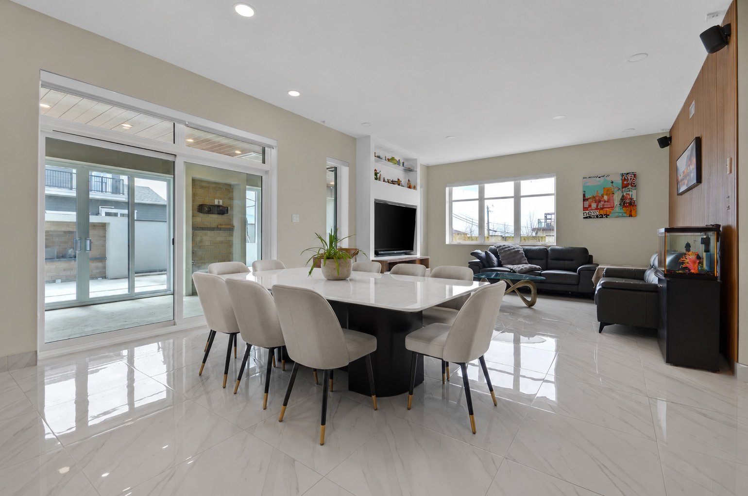 Dining room