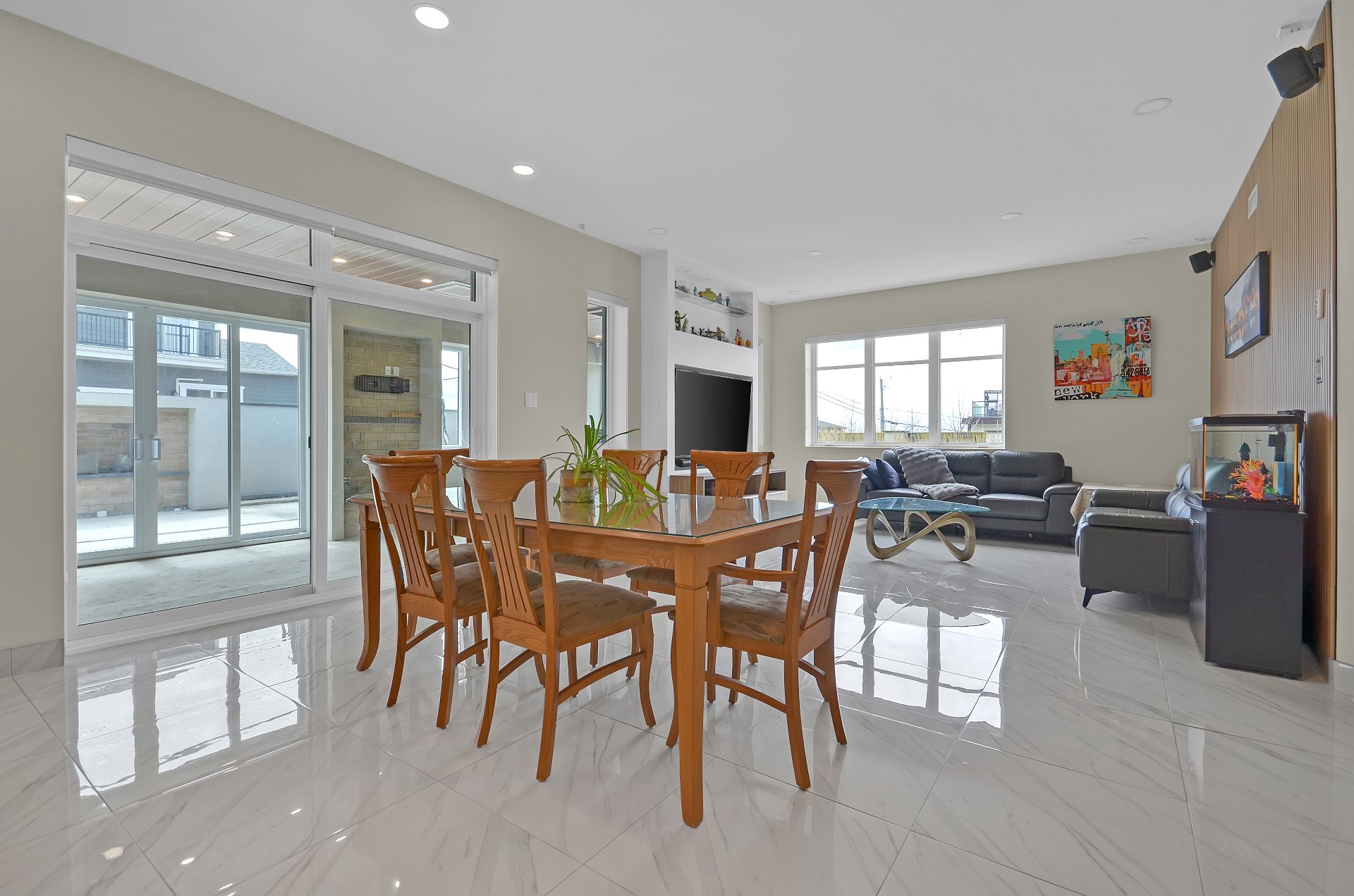 Dining room
