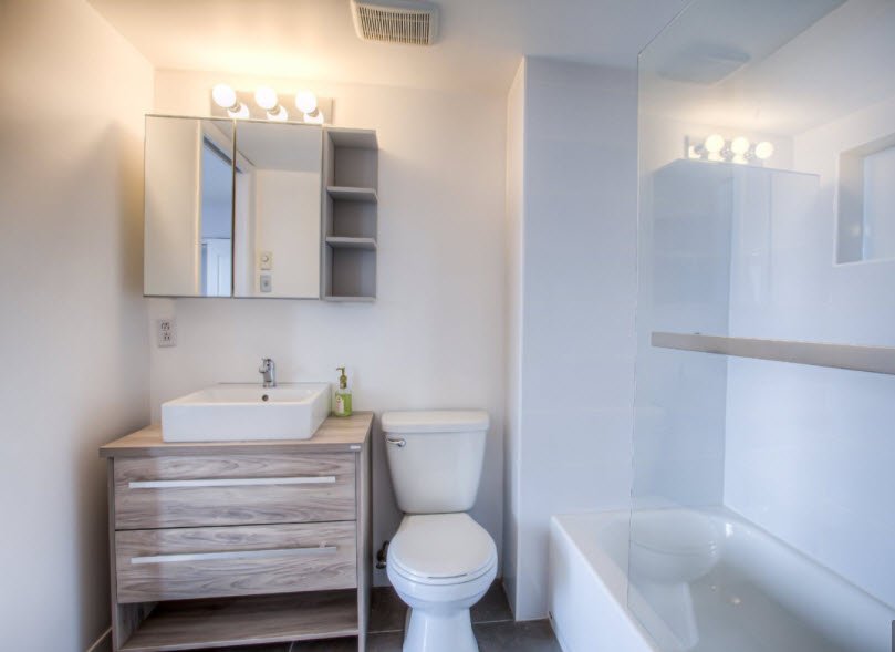 Salle de bains attenante à la CCP